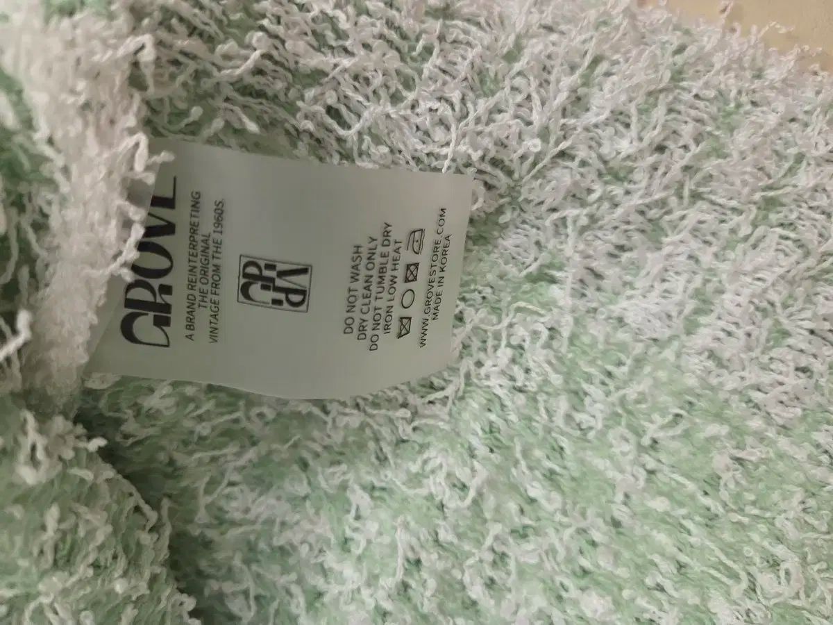 ランディス カーディガン