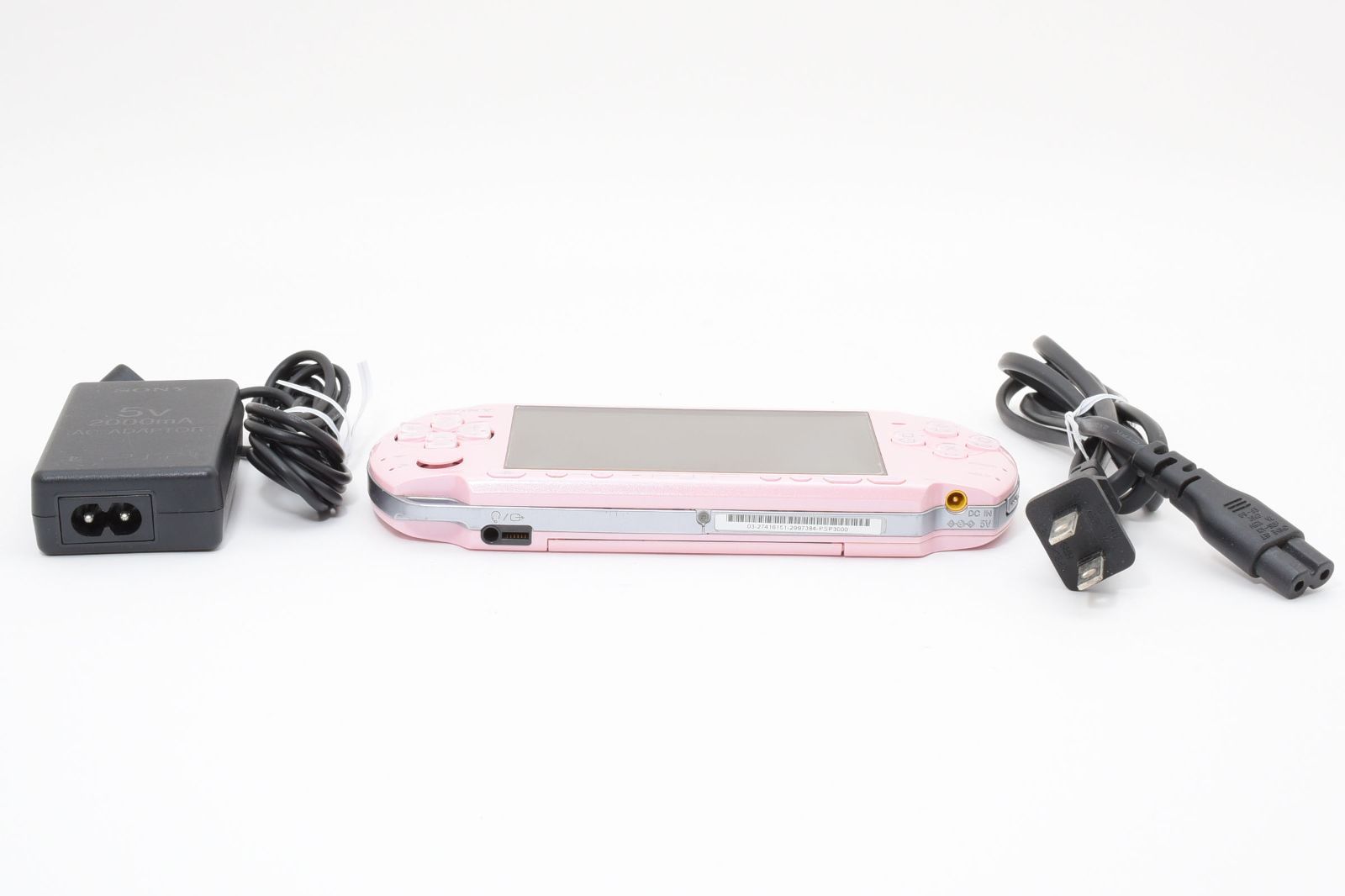 外観 SONY PSP-3000 ブラッサムピンク 本体 高画質液晶 薄型軽量モデル PlayStation Portable すぐ遊べるセット