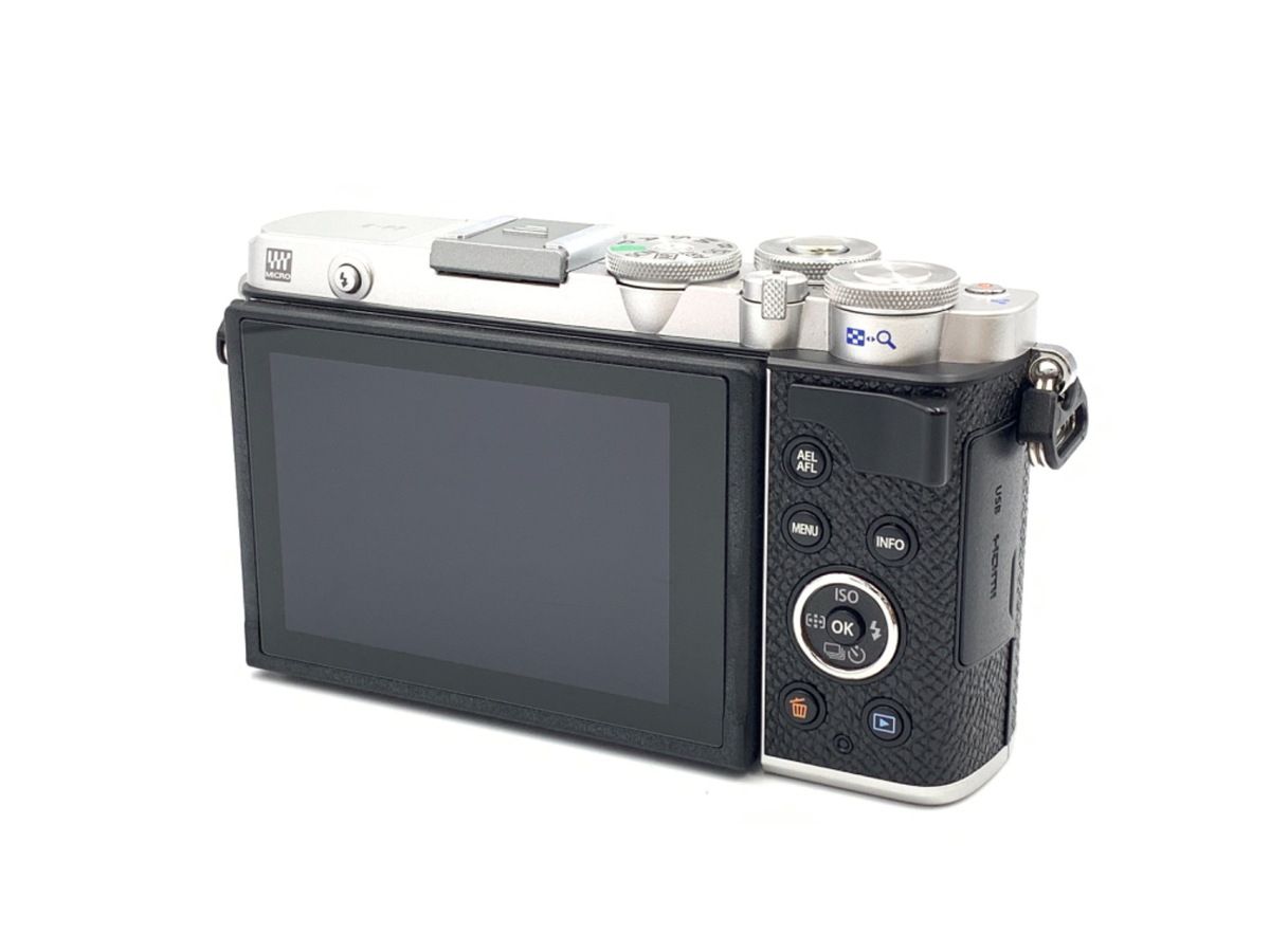 オリンパス PEN E P 7 ボディ シルバー