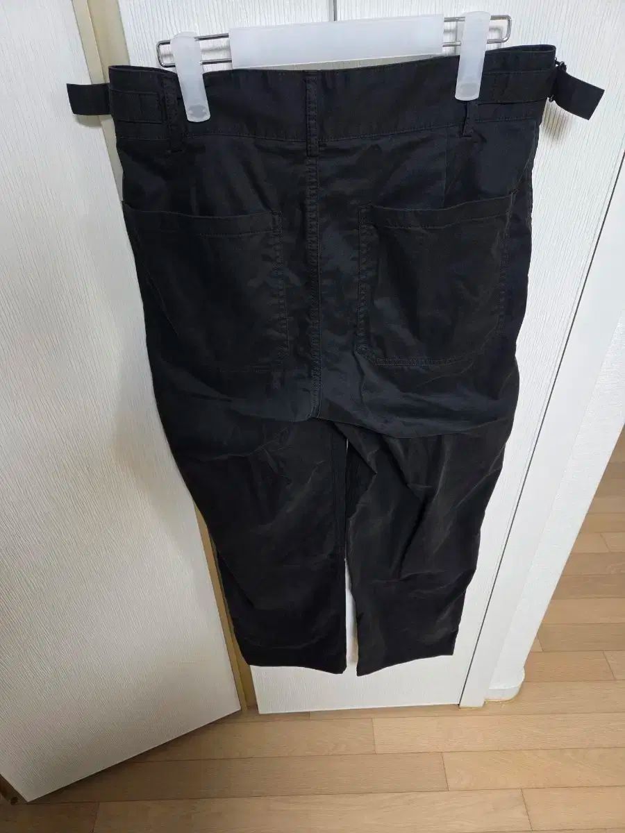 ANOTHER OFFICE アナザーオフィス サンティアゴ チノ パンツ ブラック 1