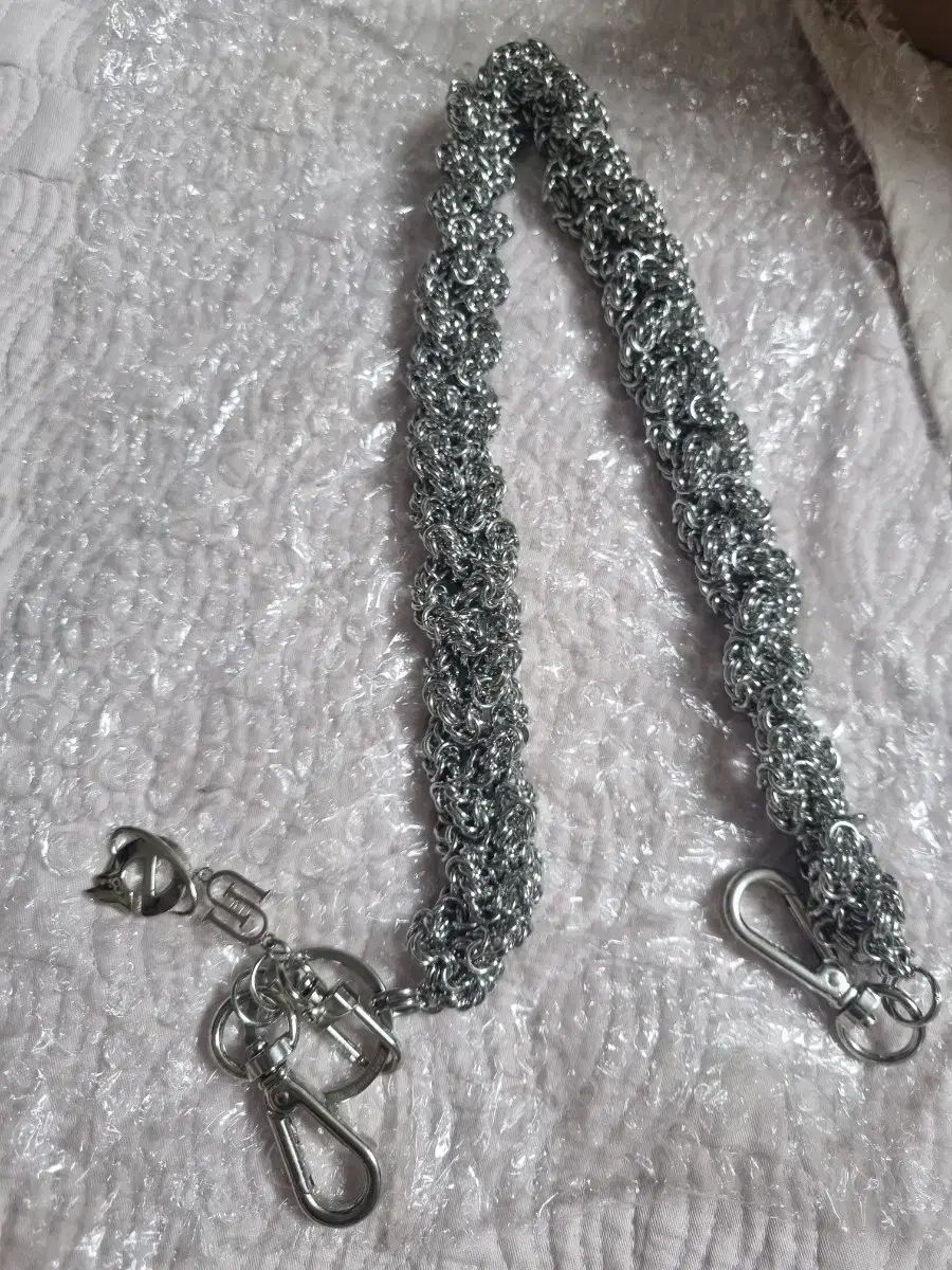 アンダーマイカー leachianus チェーンキーホルダー