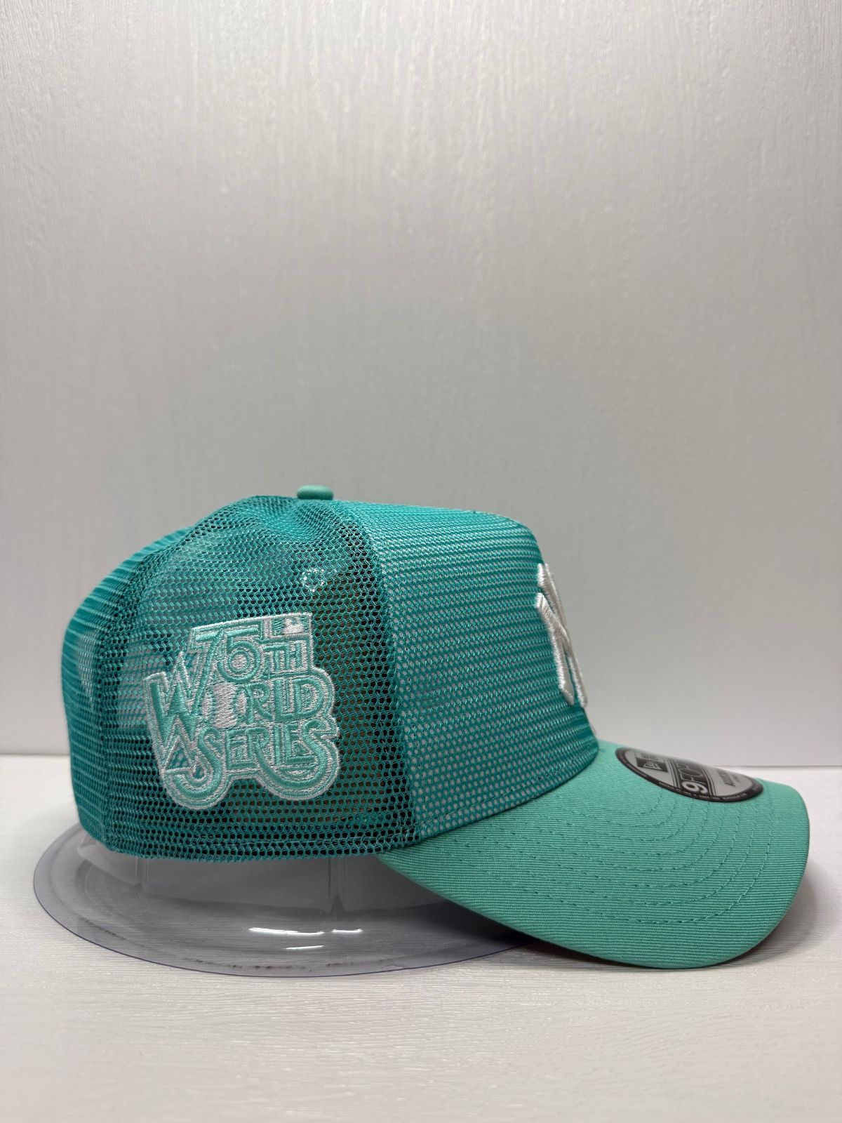 Newera ニューヨークヤンキース 75 thワールドシリーズ 9 forty A-FRAME スナップバックメッシュキャップ ターコイズブルー