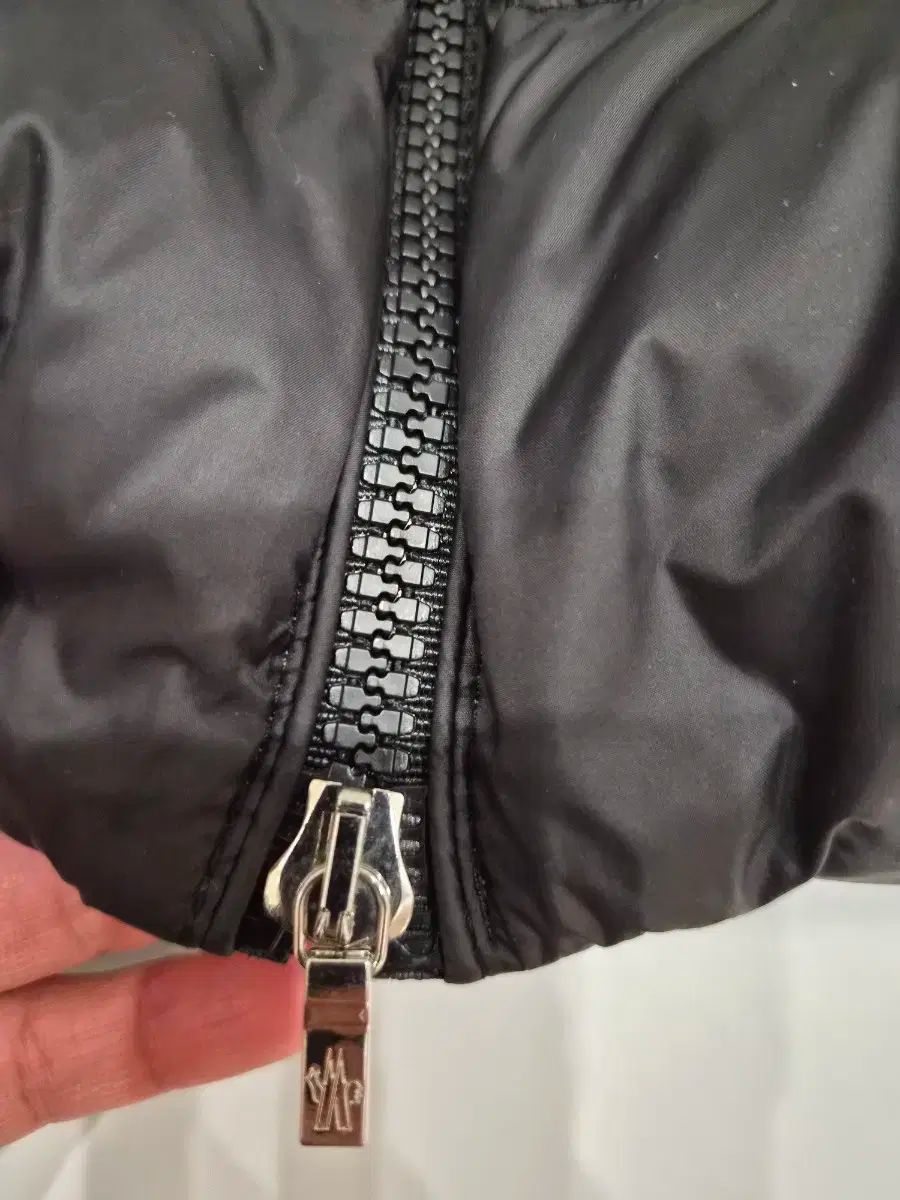 ダウンジャケット