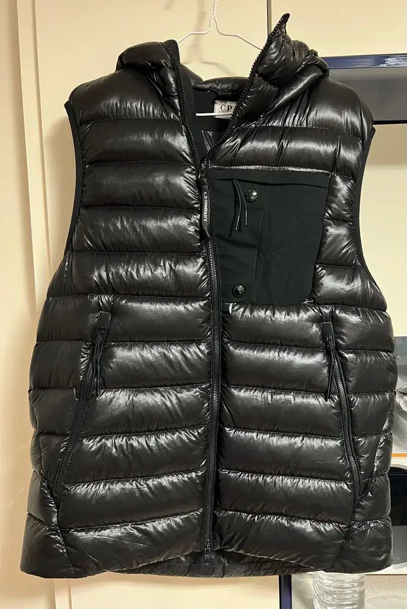 C.P. COMPANY シーピーカンパニー DDシェル ダウンベスト 52サイズ 105-110