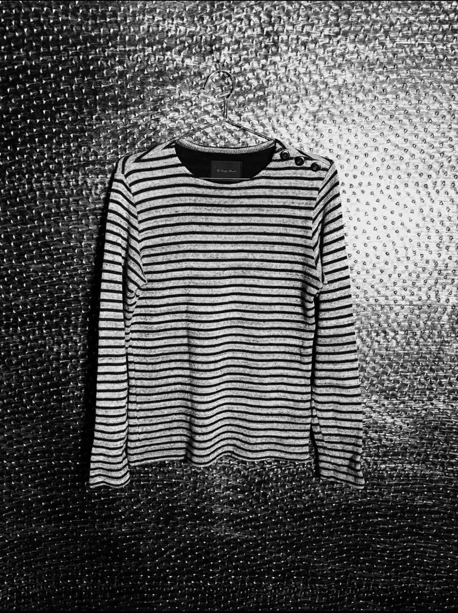 ストライプショルダーボタン ロングスリーブ