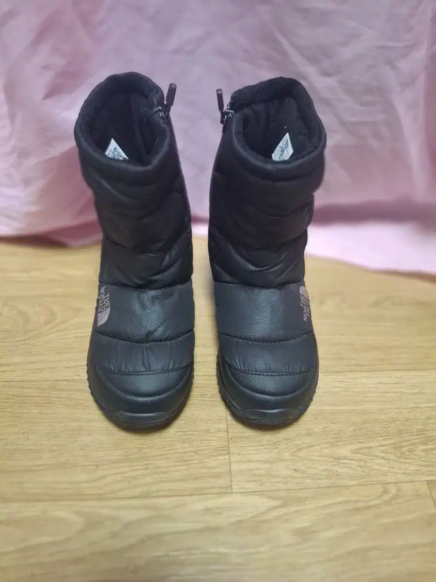 THE NORTH FACE kids ザノースフェイスキッズ ブラック 防寒 ブーツ 210