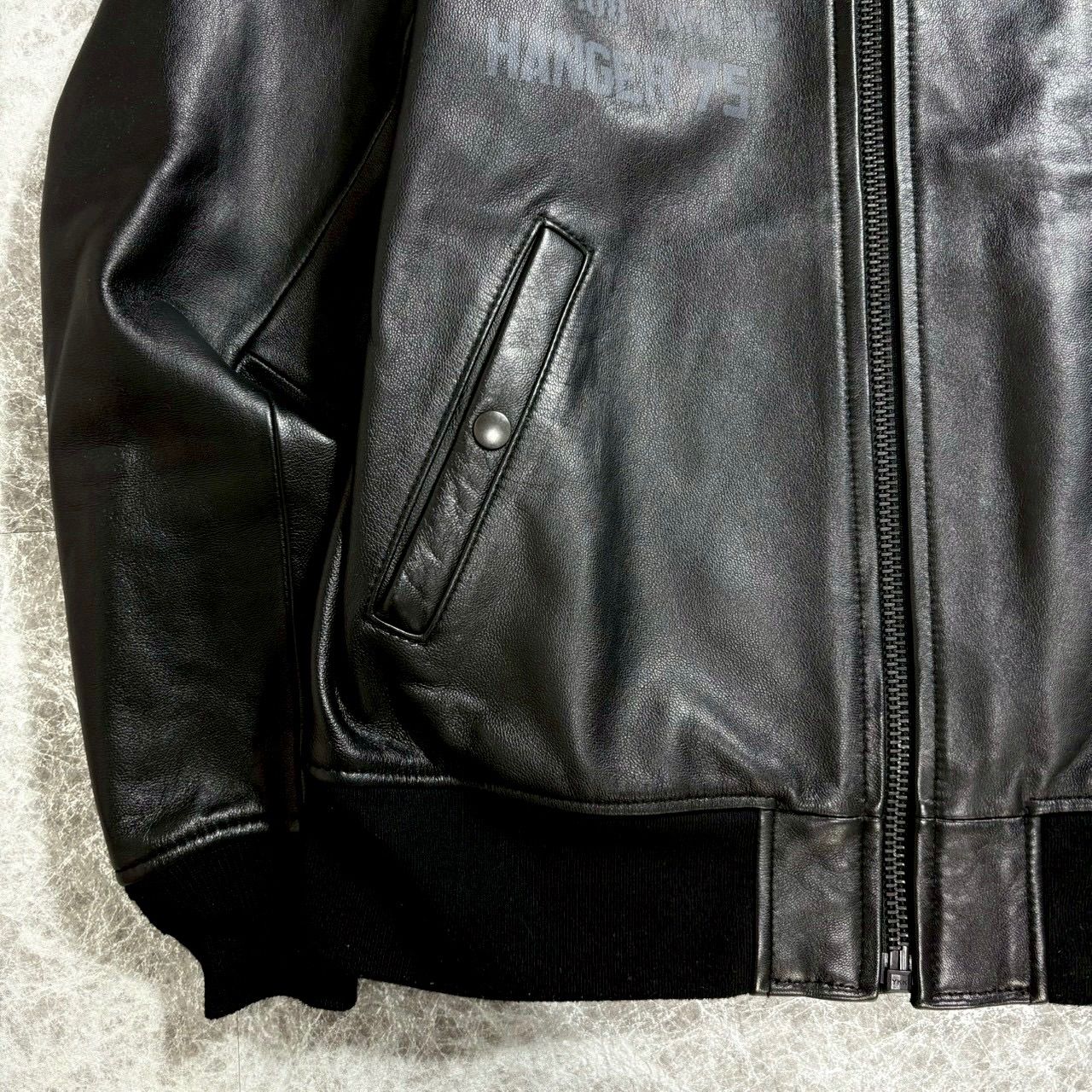 アヴィレックス