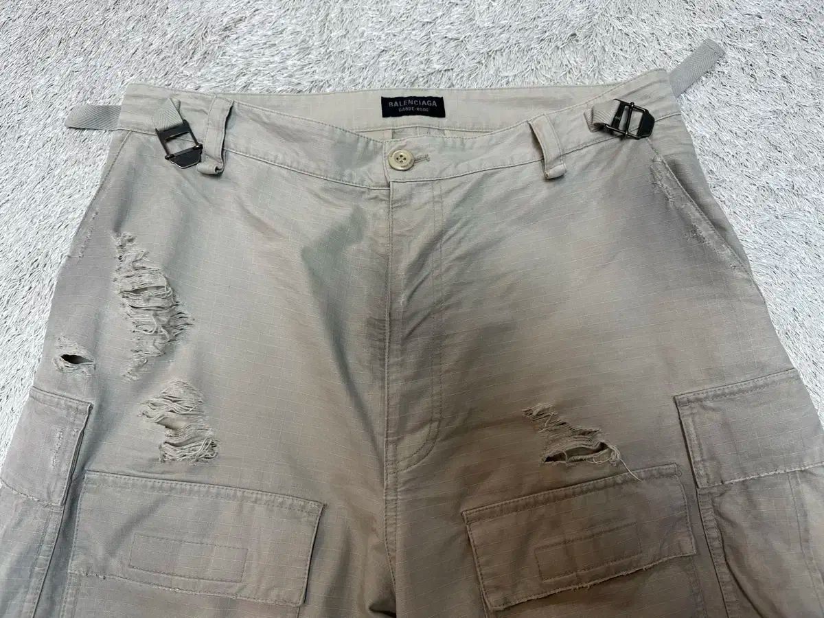 48 バレンシアガ ガードローブ リップストップ ダメージ カーゴ