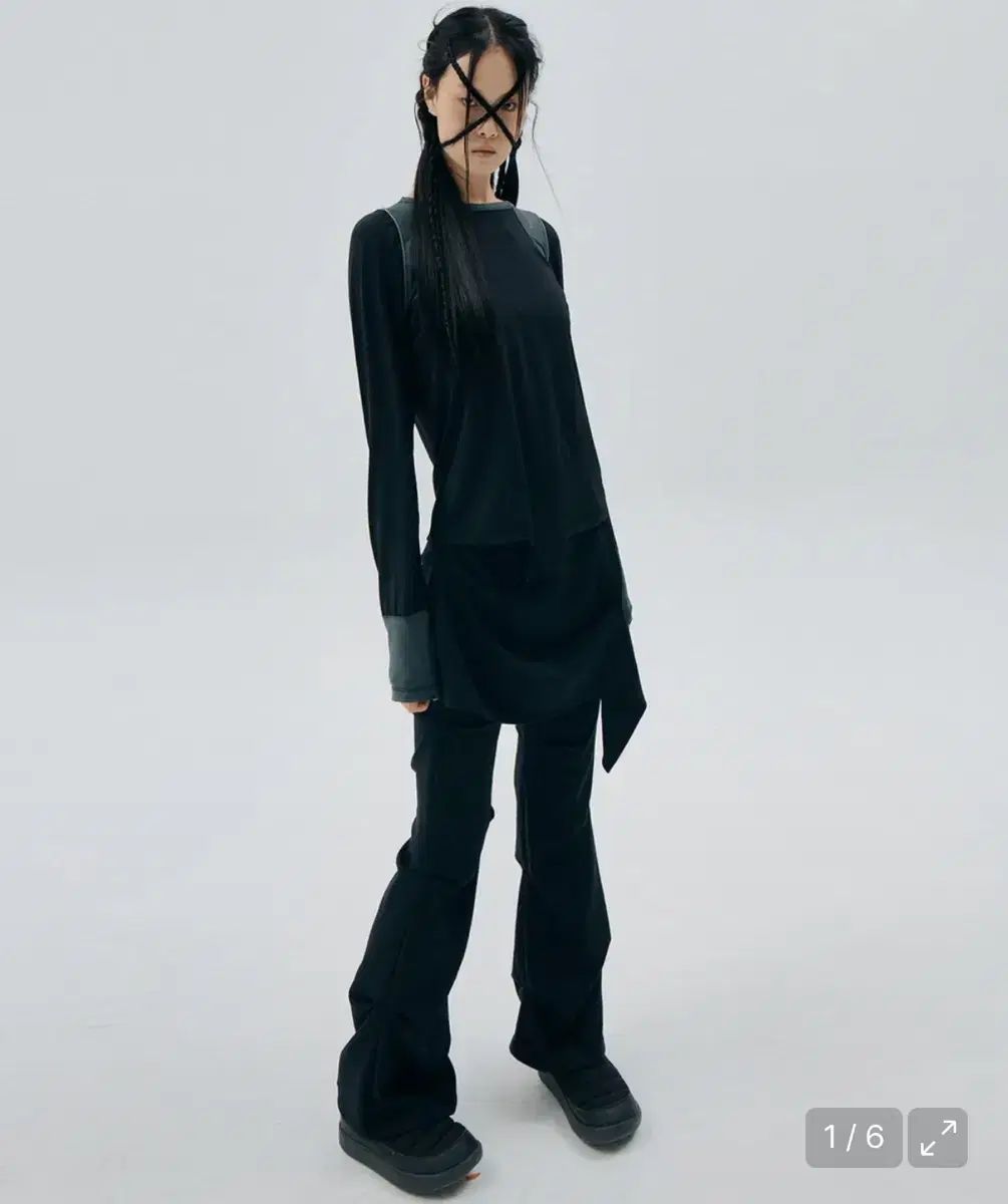 OJOS ラブ オーバ トラックパンツ Black 1