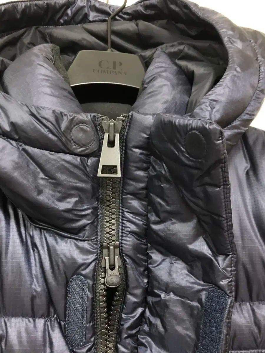 ナイロン 빵빵한