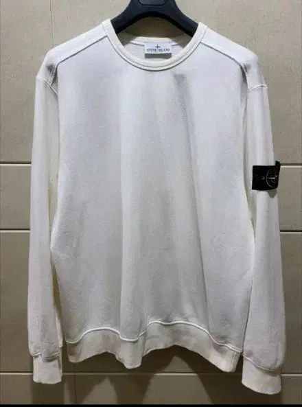 ストーンアイランド スウェット 100