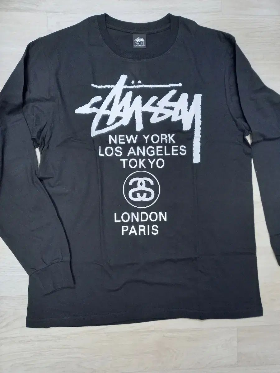 S STUSSY WORLD TOUR BLACK LONG SLEEVE Tシャツ