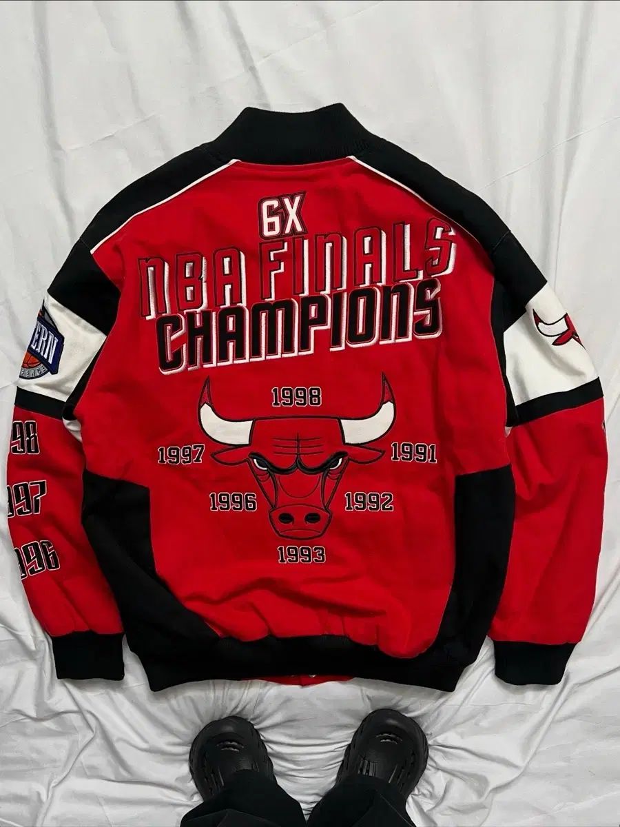 NBA シカゴ ブルズ レーシングジャケット