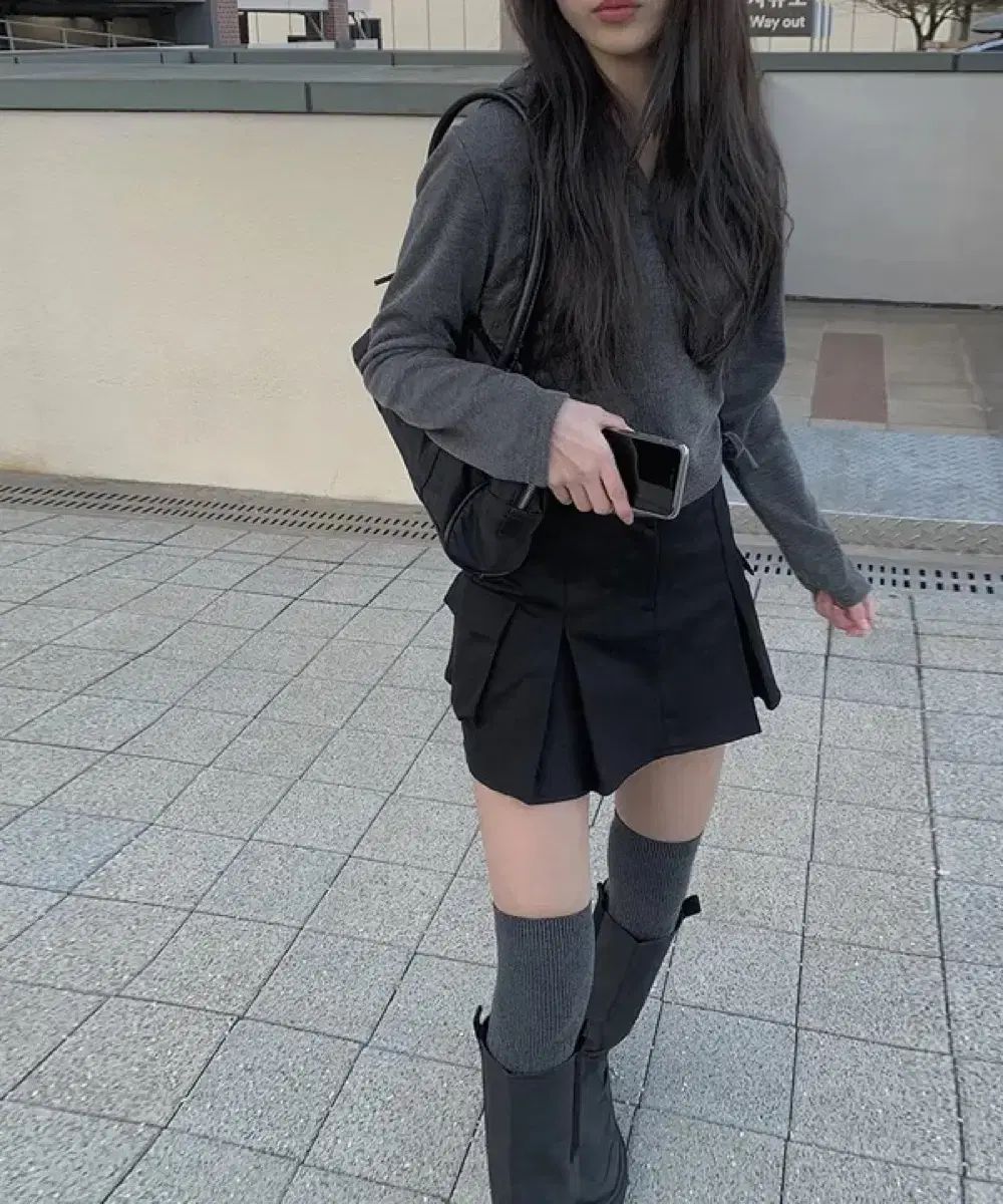 フルセット anyonemore 부영シャーリング フード付きTシャツ シアカーゴミニスカート ロングブーツ コーデ セットアップ