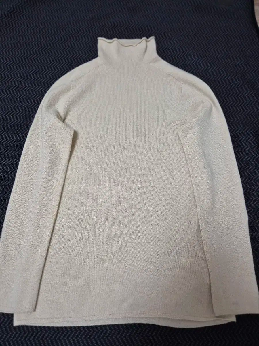 the カシミア100ニット