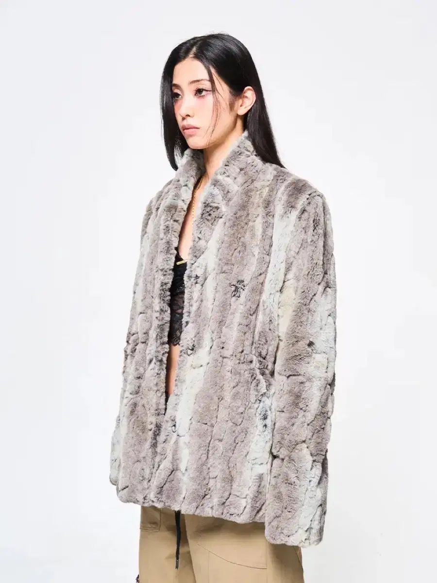 yeel ワイイイエル ミックス ヘアリー ファー ジャケット カーキ ブラウン