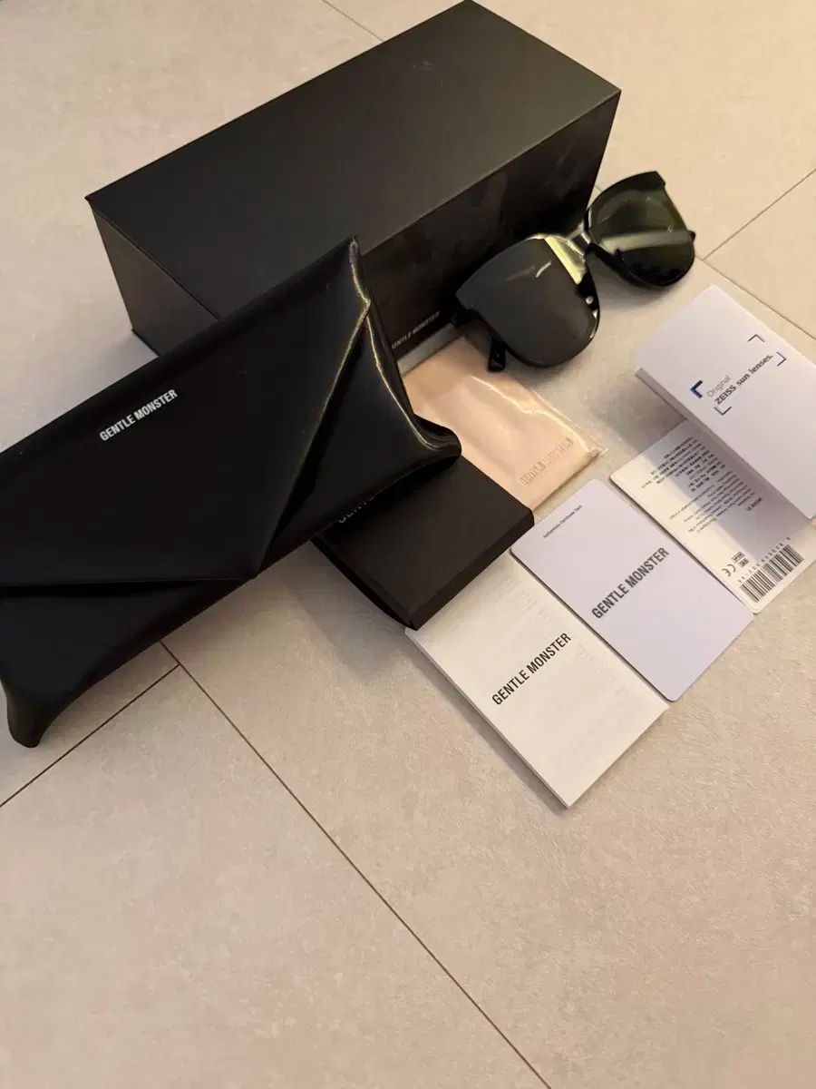 GENTLE MONSTER ジェントルモンスター ジェキ01サングラス フルセット