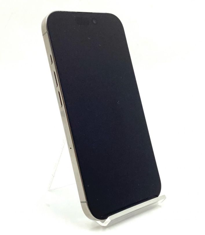 ホワイトチタニウム