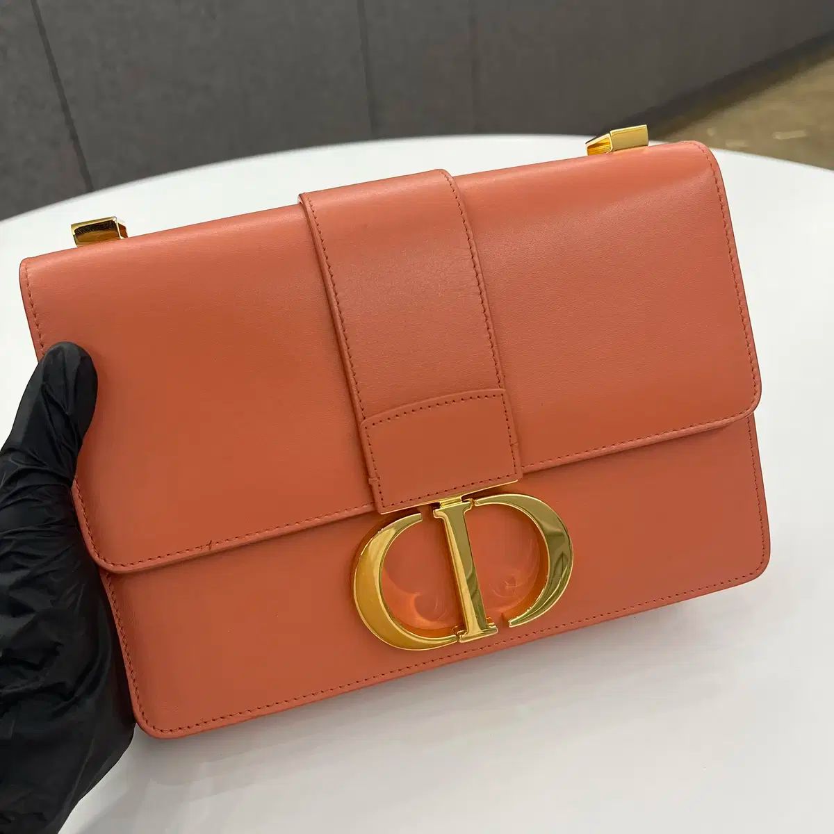 ディオール モンテーニュ 30 クロスバッグ