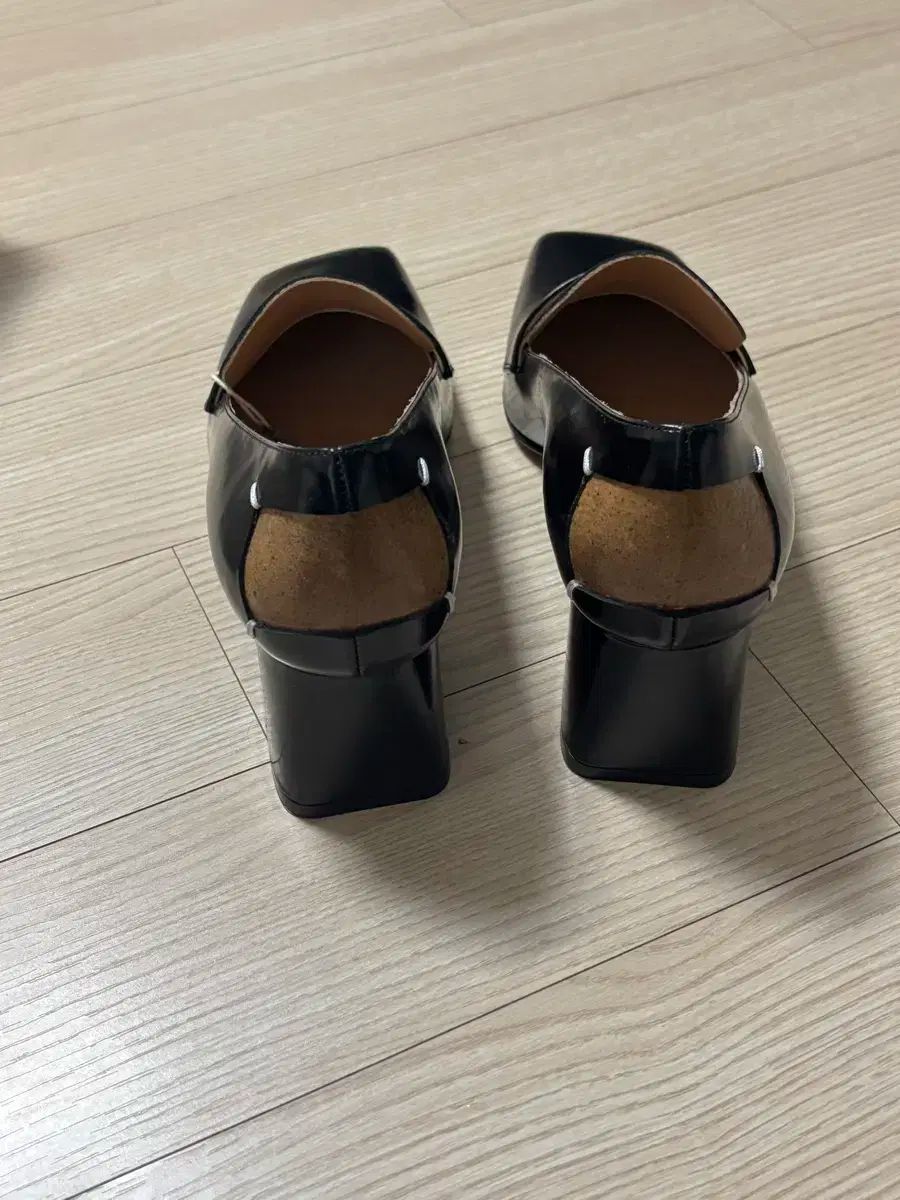 マルジェラ ローファー