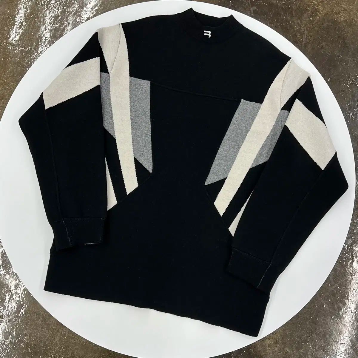 バレンシアガ スポーティーb ニット Lsize