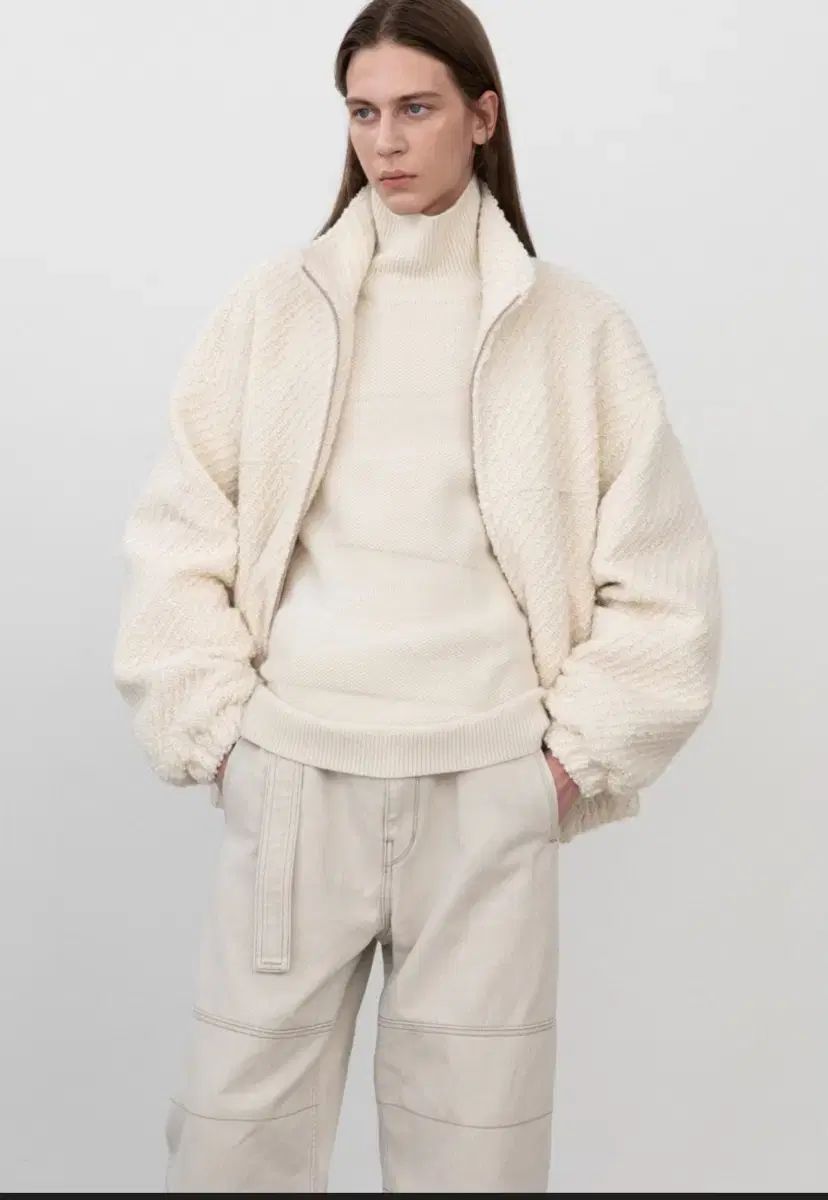 ユニセックス INSILENCE インサイレンス ジャカード パファー アウター