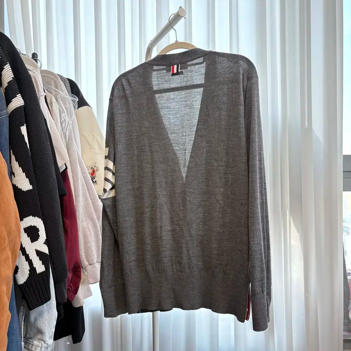 3 トム ブラウン メリノウール 四本サイドライン カーディガン