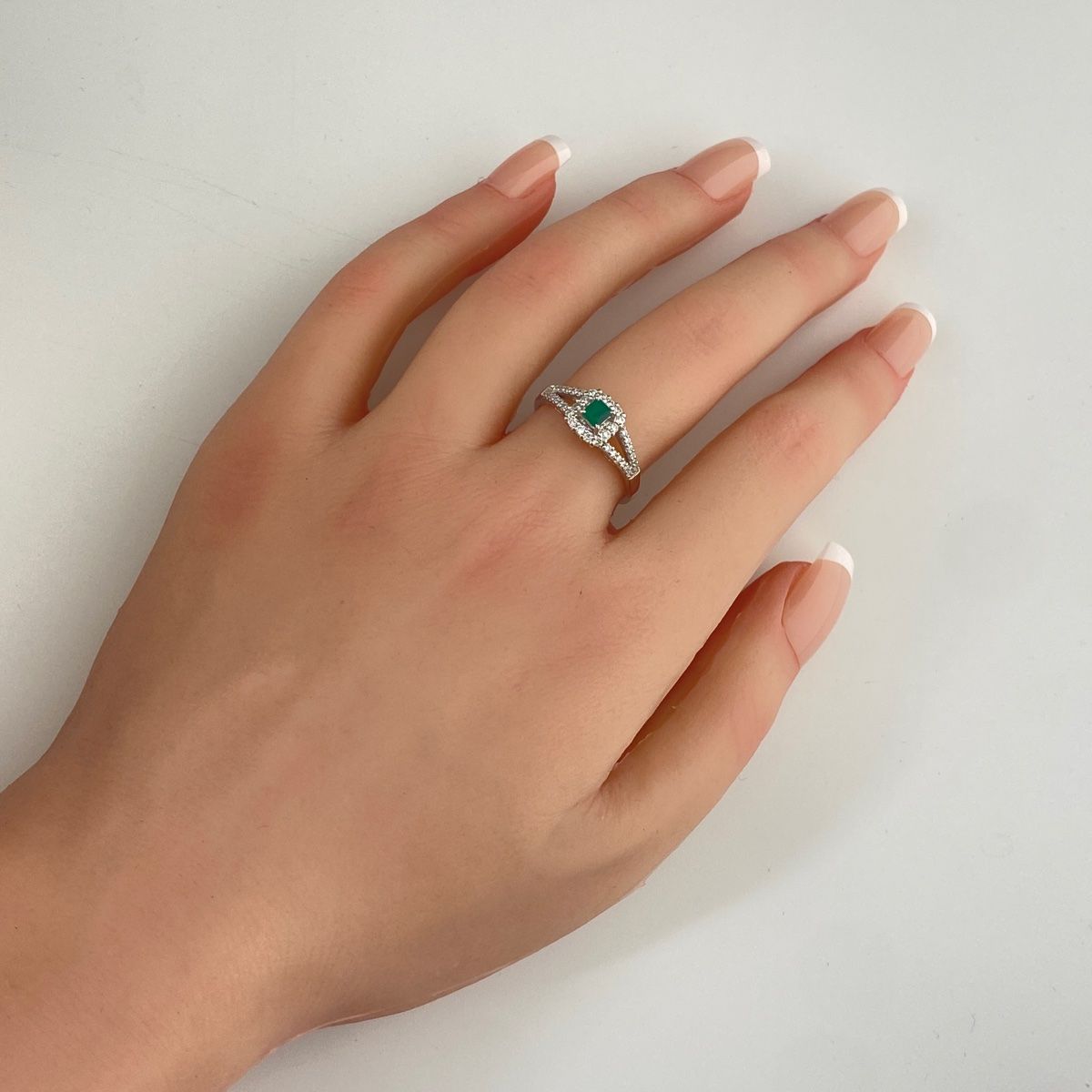 指輪 メレダイヤ