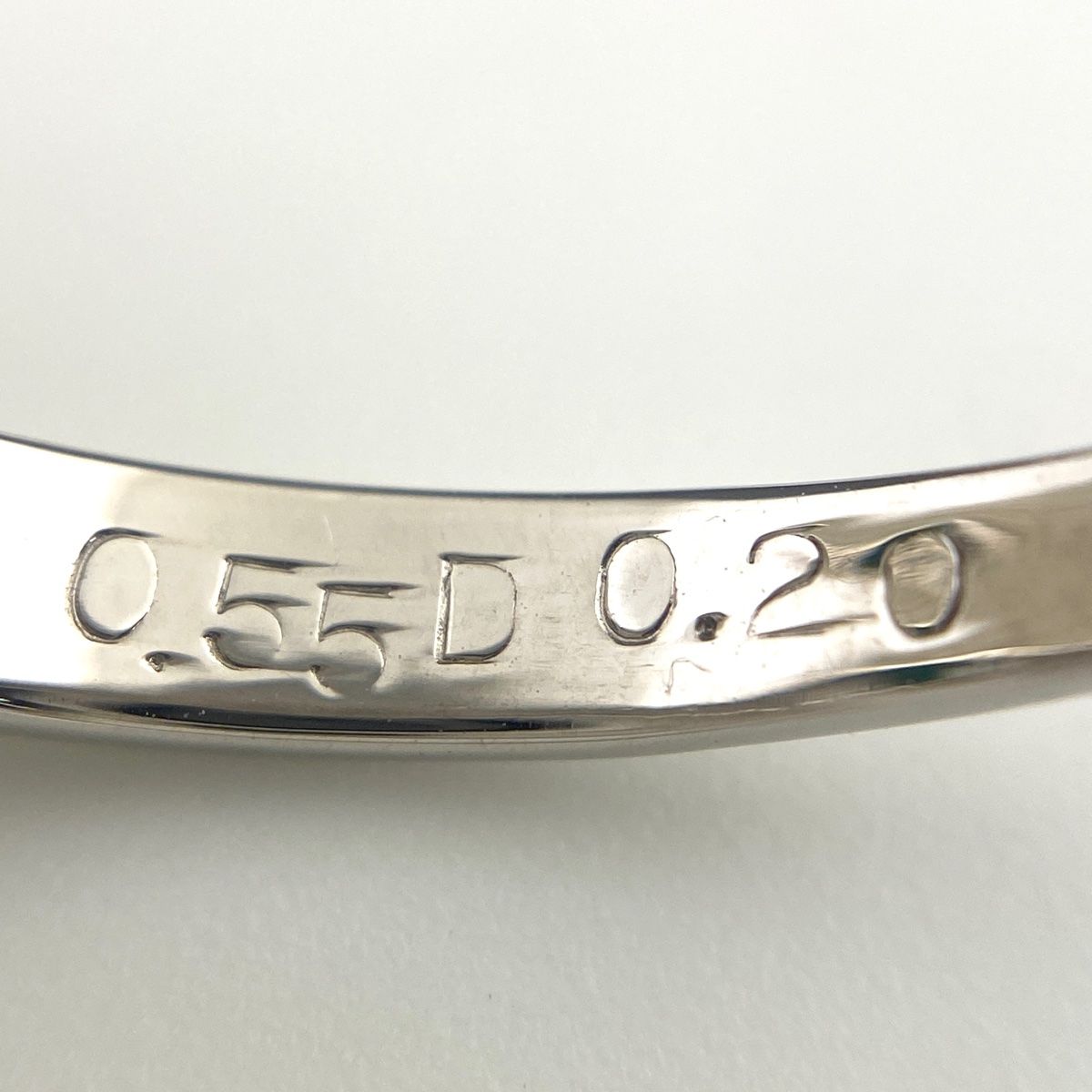 エメラルド デザインリング プラチナ 指輪 メレダイヤ リング 9号 Pt850 エメラルド ダイヤモンド レディース FORTGASGNV_COM_BR