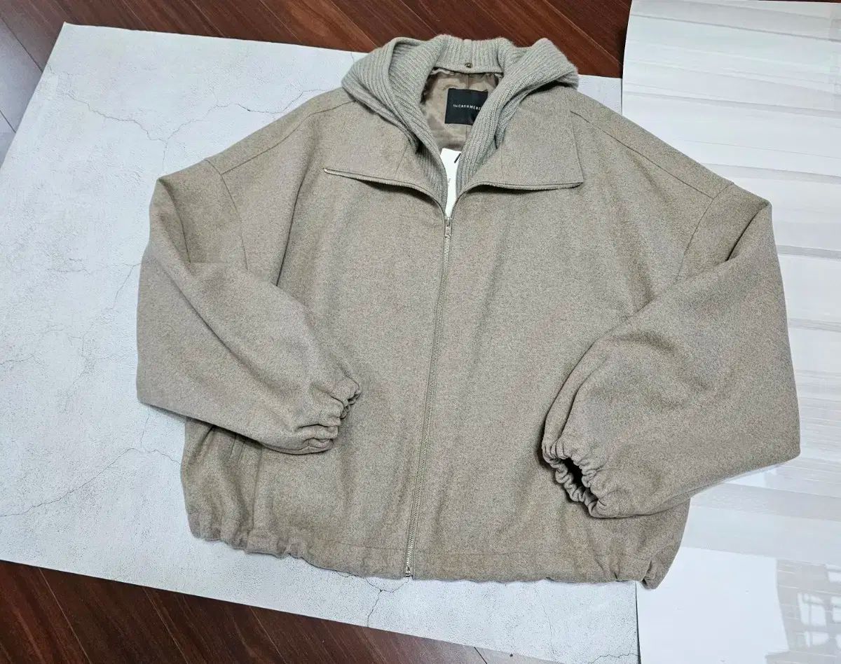 the CASHMERE カシミア 100 ジャケット アウター型