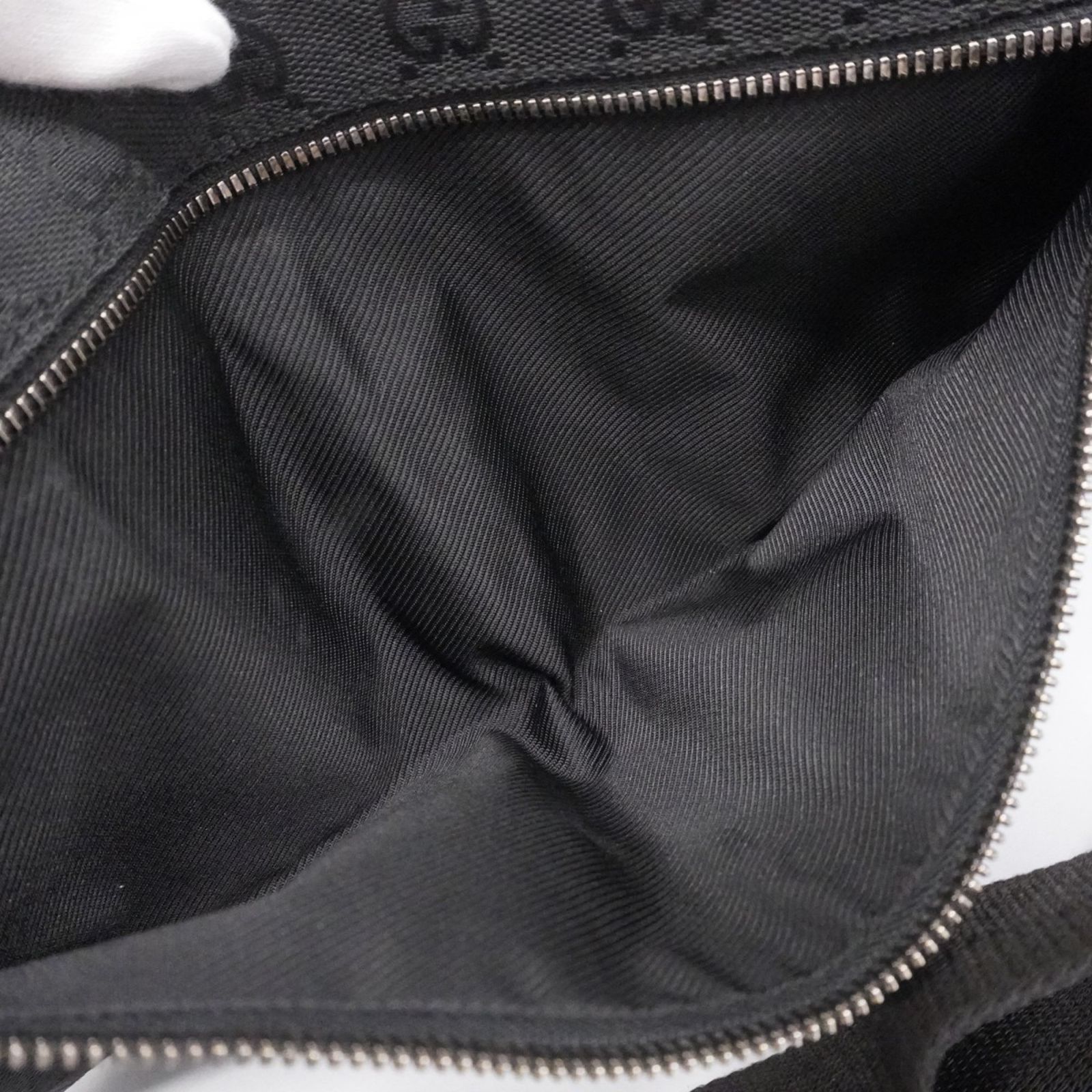 ブラック メンズ