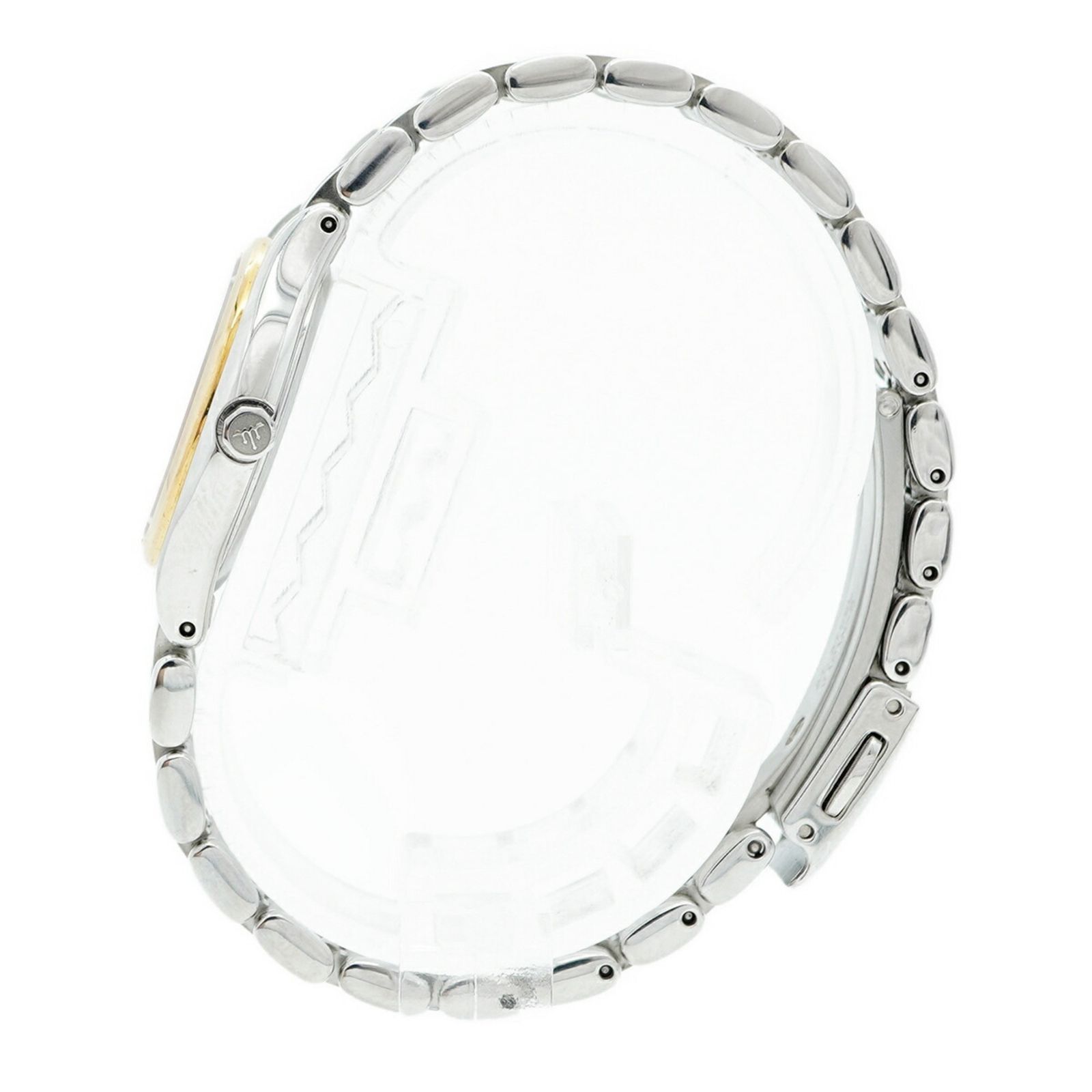 アイボリー文字盤腕時計