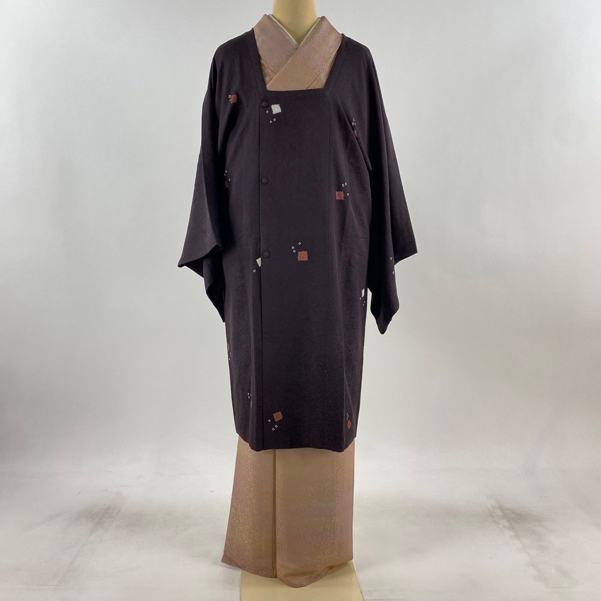 道行 身丈102.5cm 裄丈66.5cm M 和装コート 角衿 青山みとも 幾何学模様 絞り 茶紫 正絹 秀品