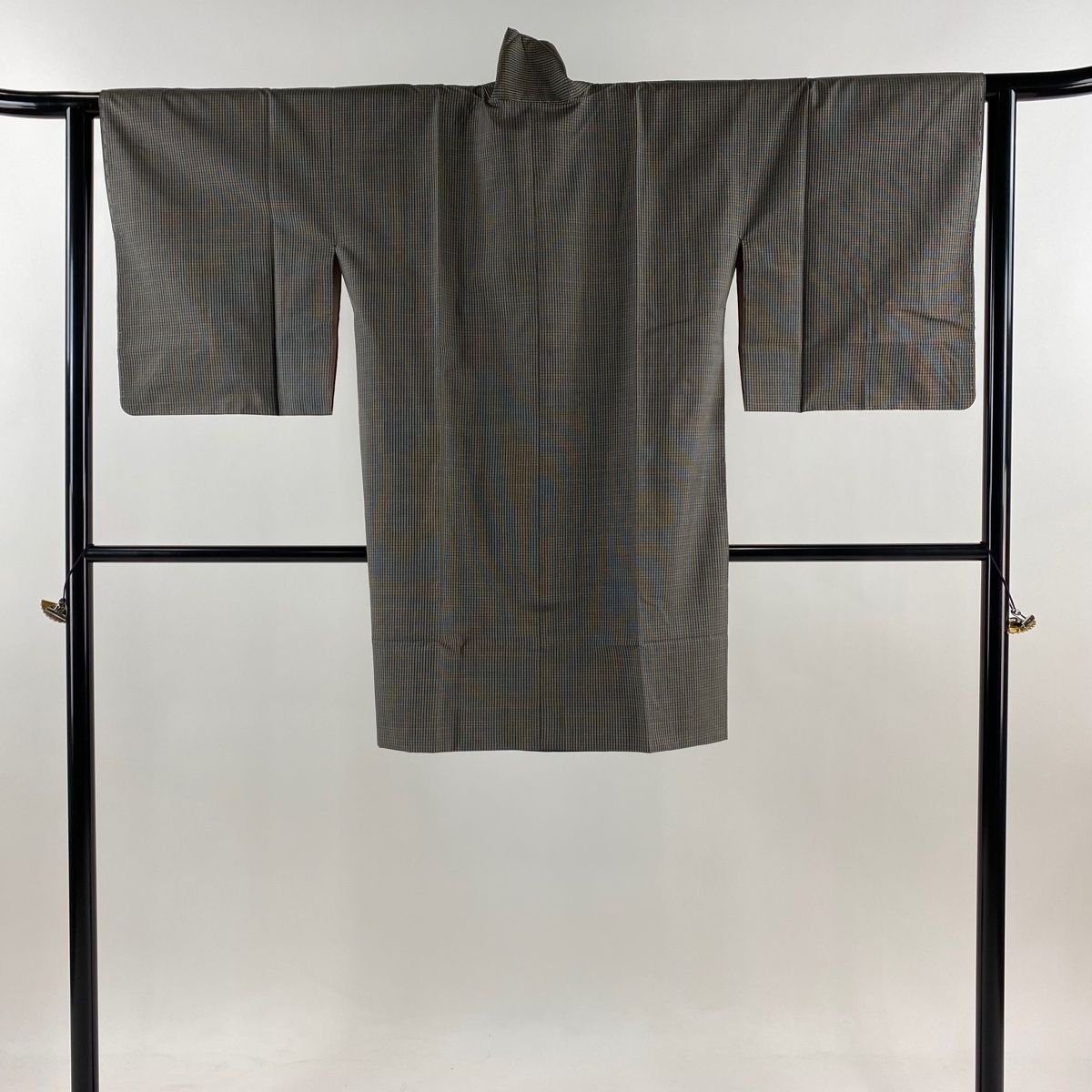道中着 身丈92cm 裄丈62.5cm S 和装コート 大島紬地 証紙 格子 黒灰 正絹 秀品
