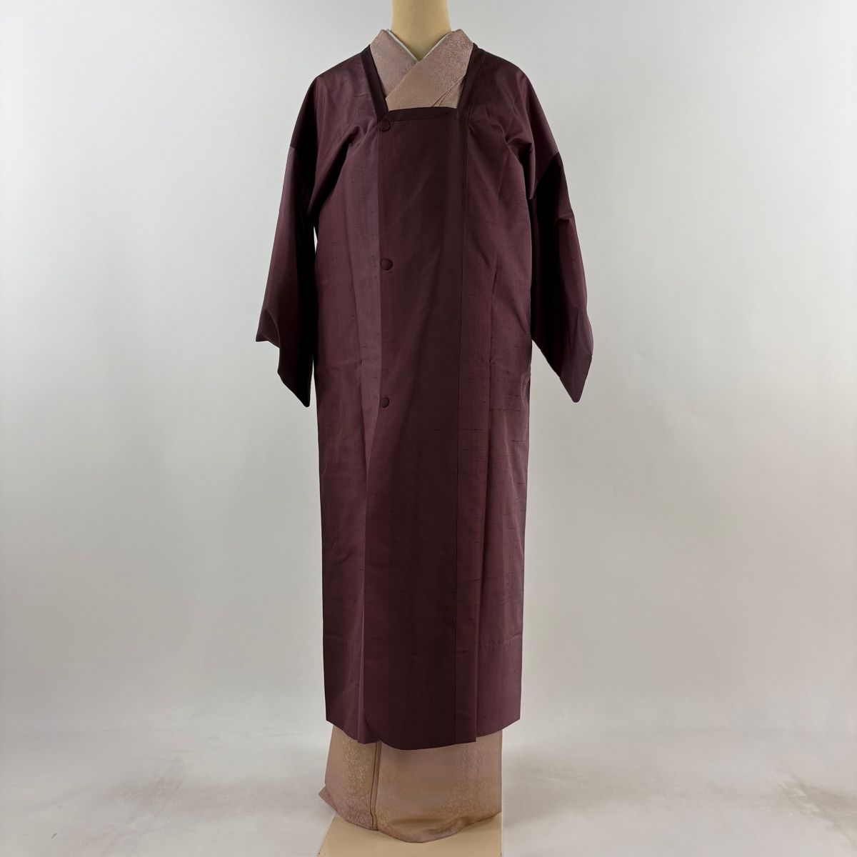 道行 身丈126.5cm 裄丈65cm M 紬地 和装コート 角衿 縦ぼかし柄 赤紫 正絹