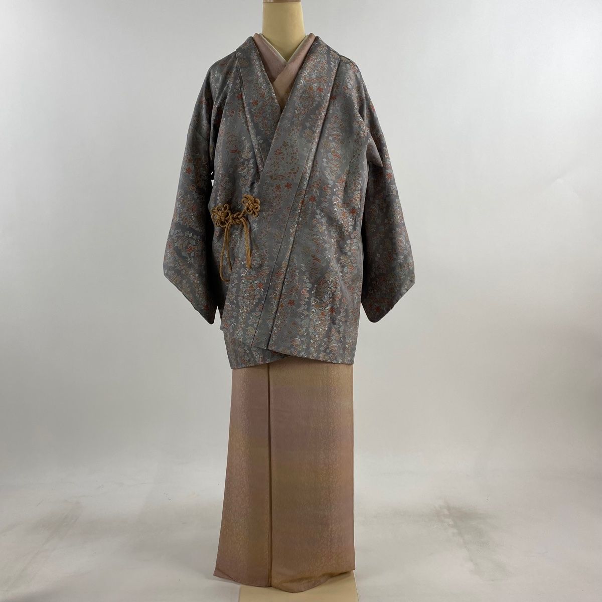 道中着 身丈84cm 裄丈62.5cm S 和装コート 紬地 秋草 よろけ縞 灰色 正絹 秀品