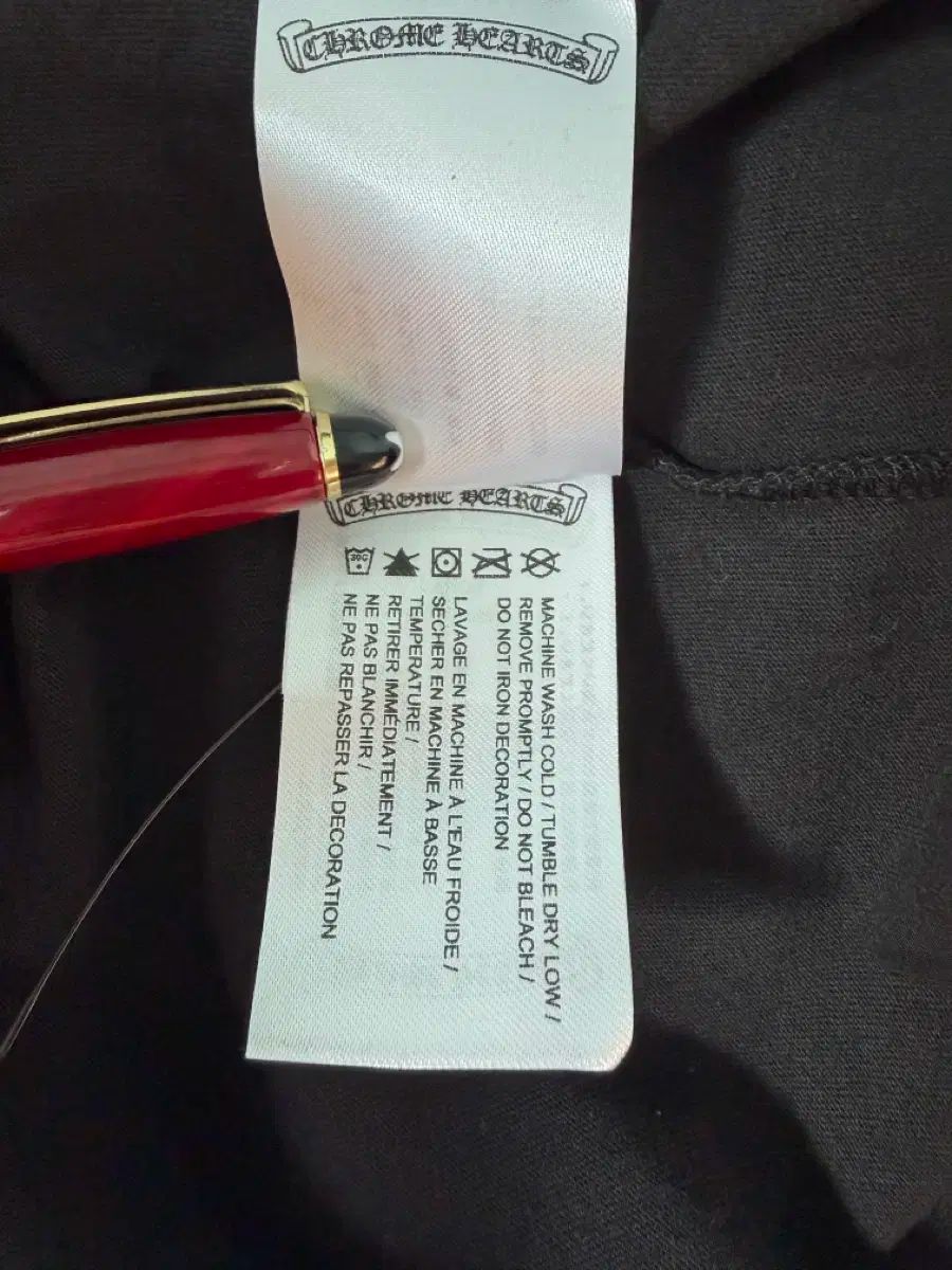 新モデル CHROME HAEATS クロムハーツ スクロールラベル ロングスリーブ L