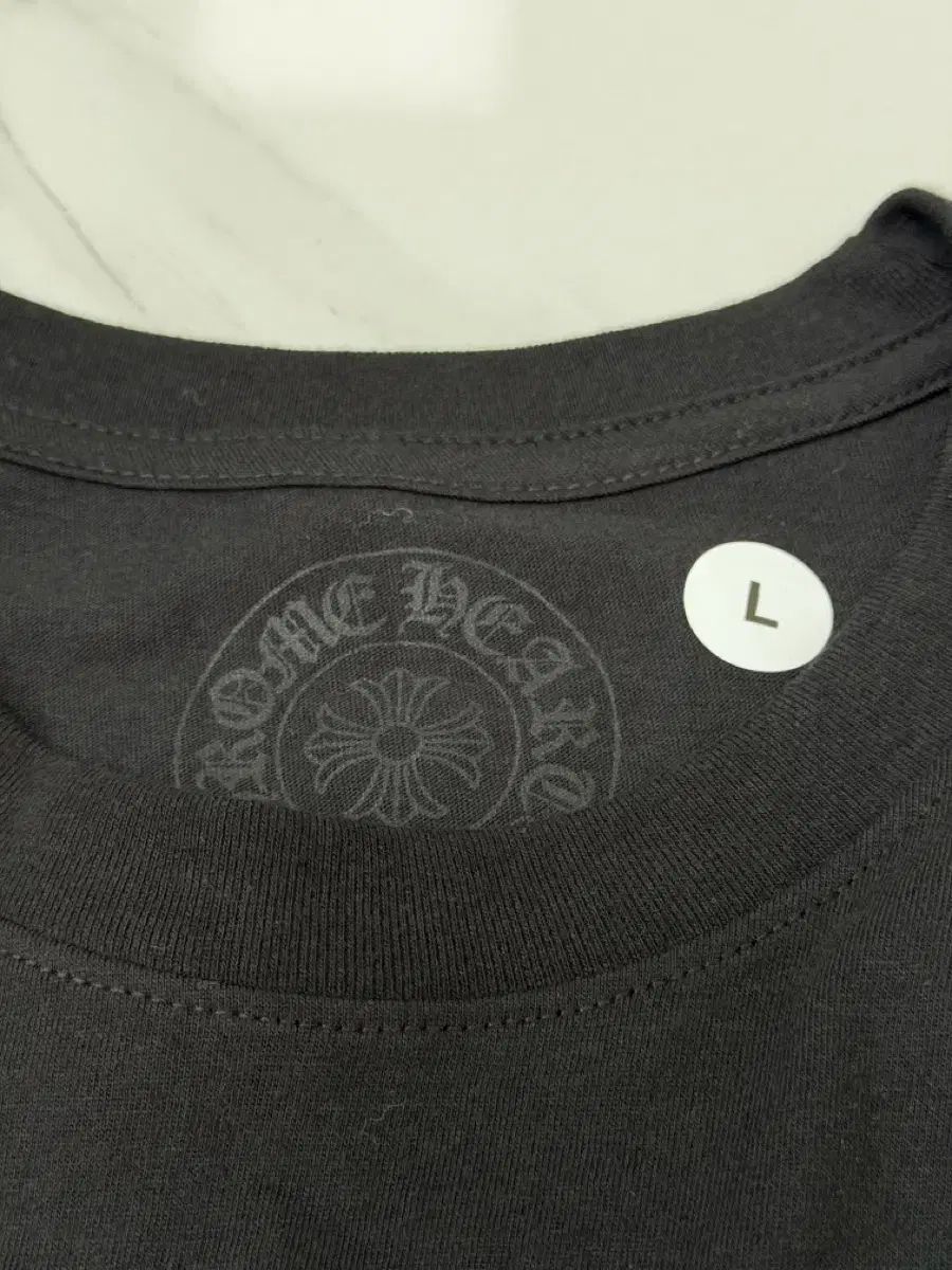 新モデル CHROME HAEATS クロムハーツ スクロールラベル ロングスリーブ L