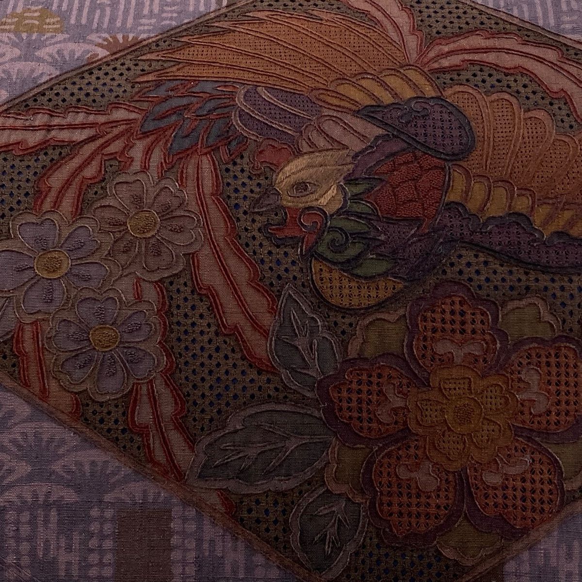 美品】 袋帯 名品 紬地 関西仕立て 鳳凰 草花 汕頭刺繍 紫 お太鼓柄
