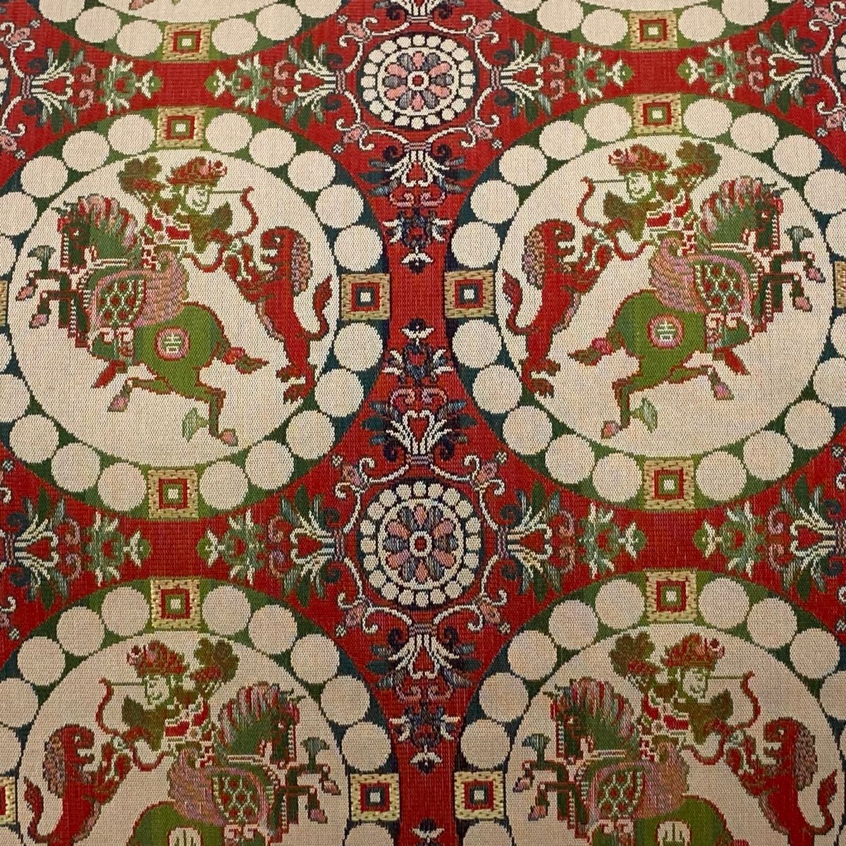 開き名古屋帯 龍村美術織物 連珠文 狩猟文 刺繍 茜色 正絹