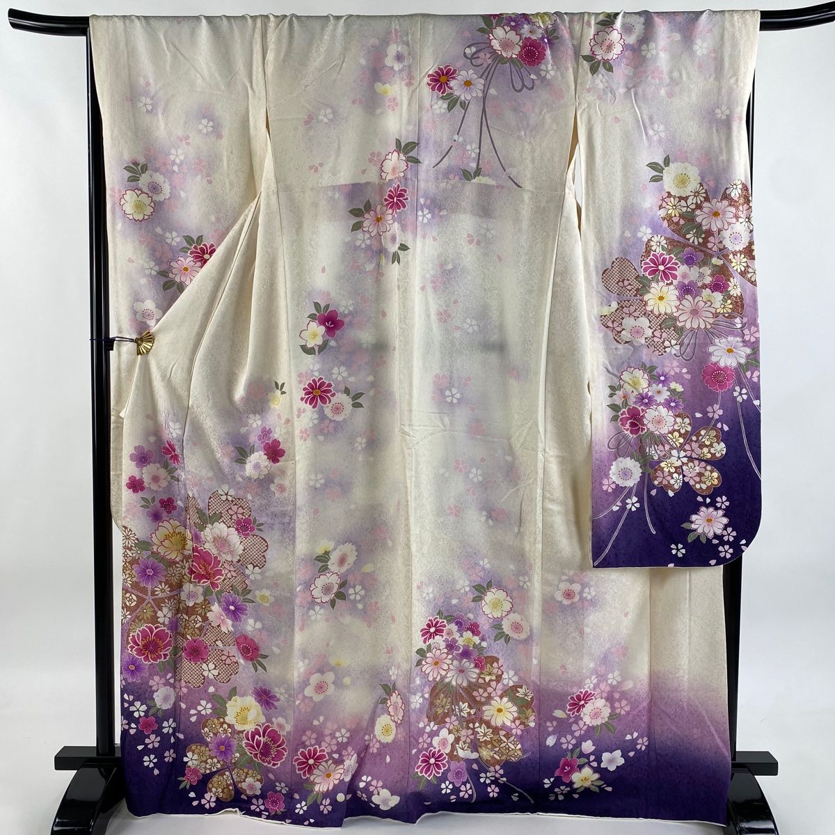 振袖 身丈171cm 裄丈68cm L 袷 桜 桜の花びら 箔 金銀彩 クリーム 正絹 秀品