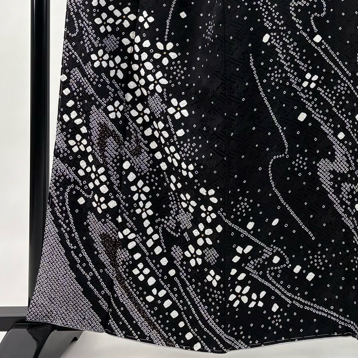 訪問着 身丈161cm 裄丈68.5cm L 袷 花 流水 金彩 絞り 黒 正絹 秀品