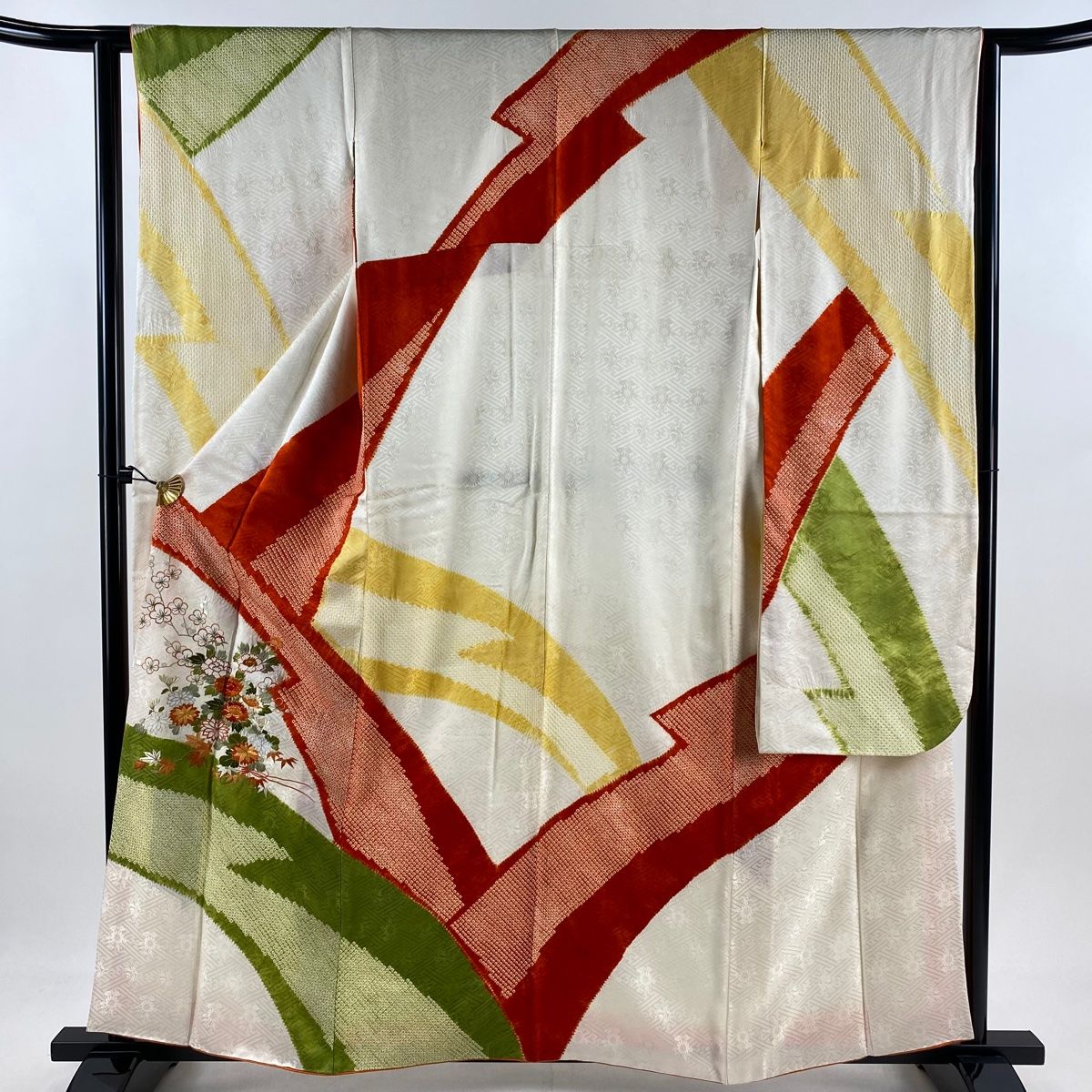 振袖 身丈159cm 裄丈63.5cm S 袷 牡丹 梅 刺繍 絞り 白 正絹 秀品