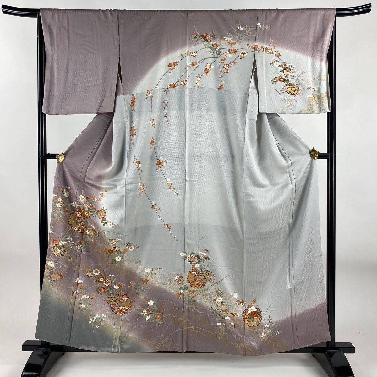 訪問着 身丈159cm 裄丈65.5cm M 袷 雪輪 草花 金彩 染め分け 薄紫 正絹