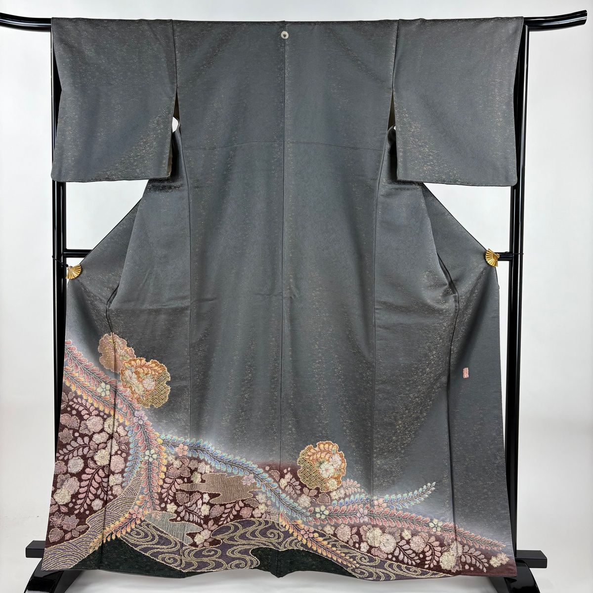 付下げ 身丈163.5cm 裄丈66.5cm M 袷 徳永憲峯 落款 雪輪 辻が花 金通し 金彩 灰色 正絹 一つ紋