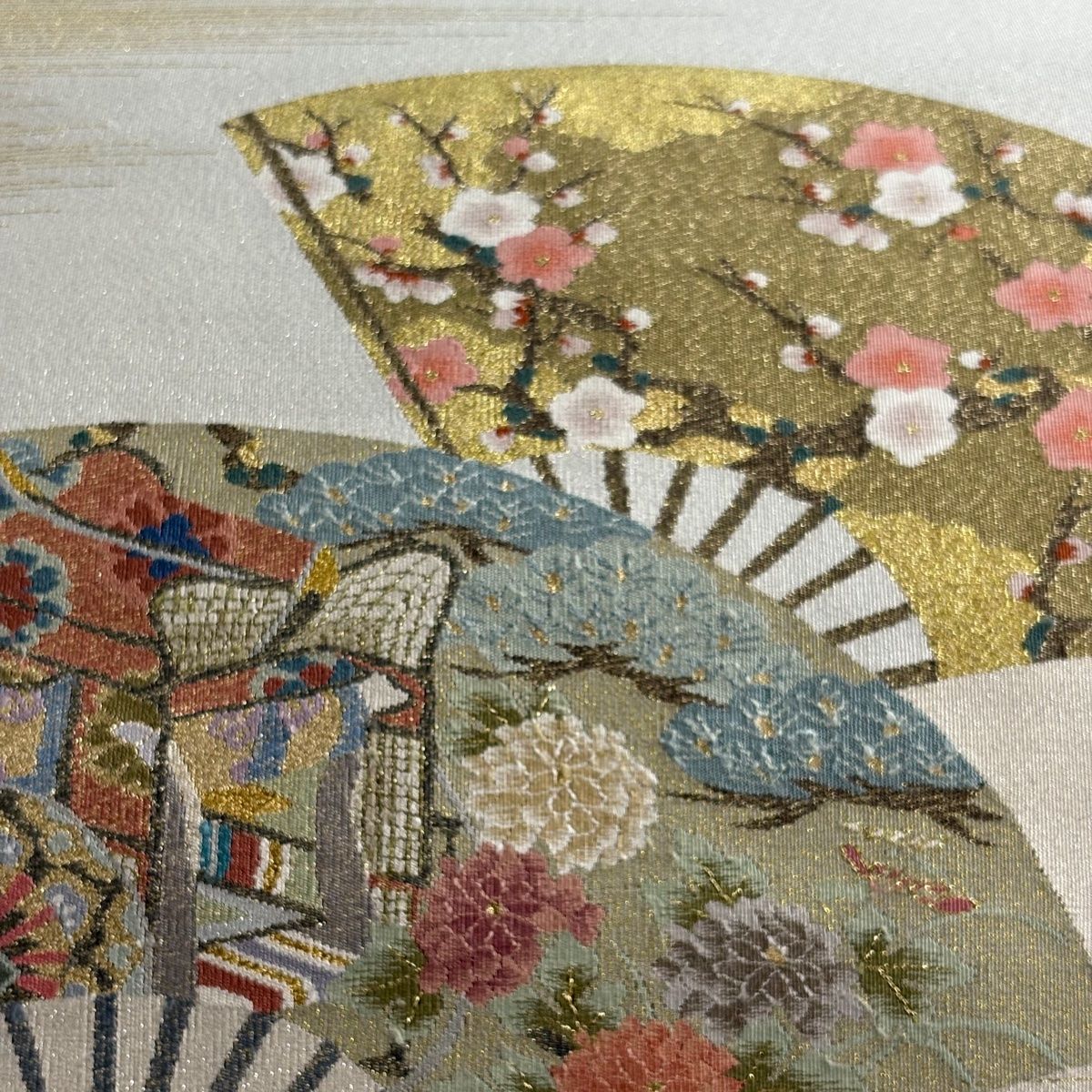 袋帯 やまと 扇 霞 金糸 ベージュ お太鼓柄 正絹