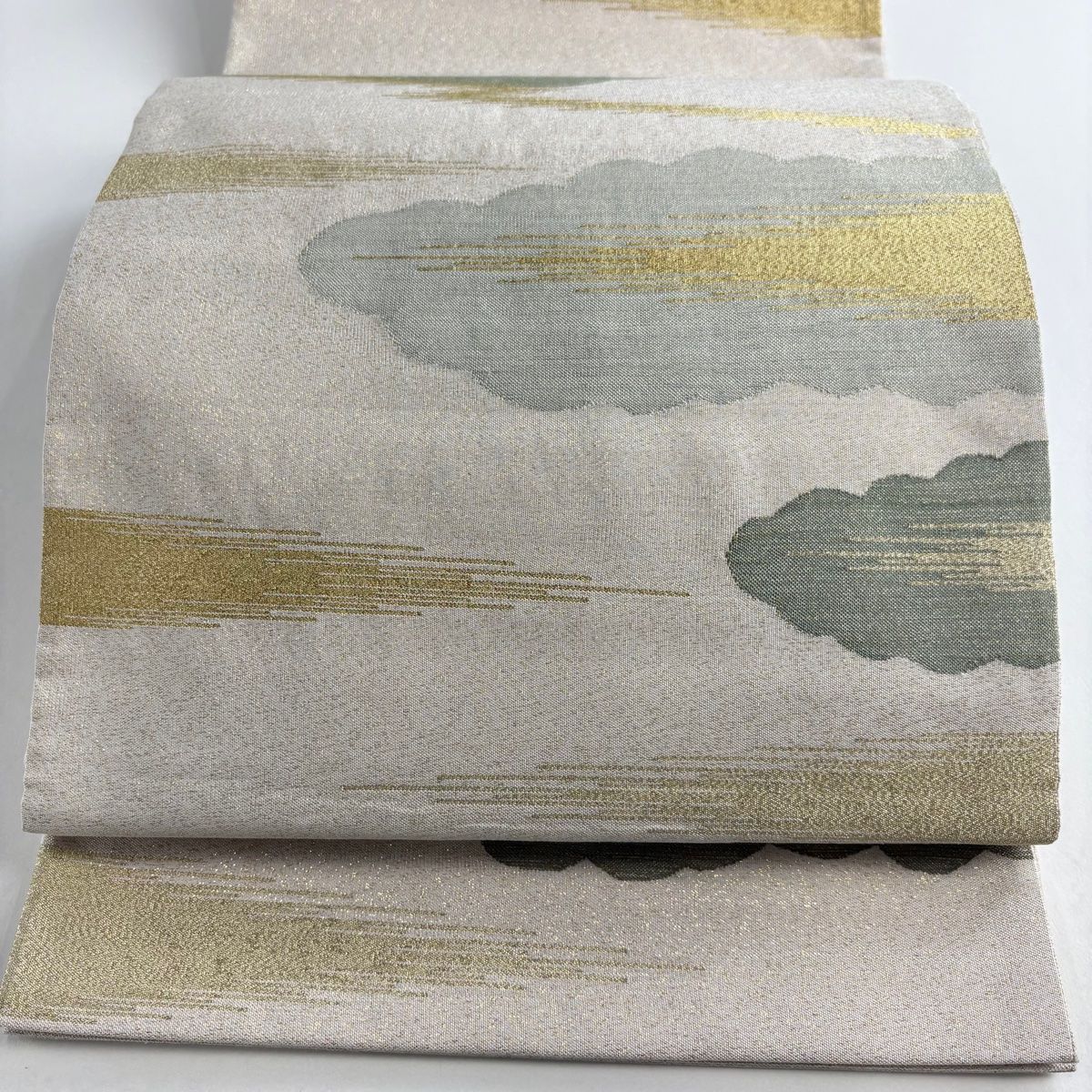 袋帯 雲文 霞 金糸 ベージュ 六通 正絹