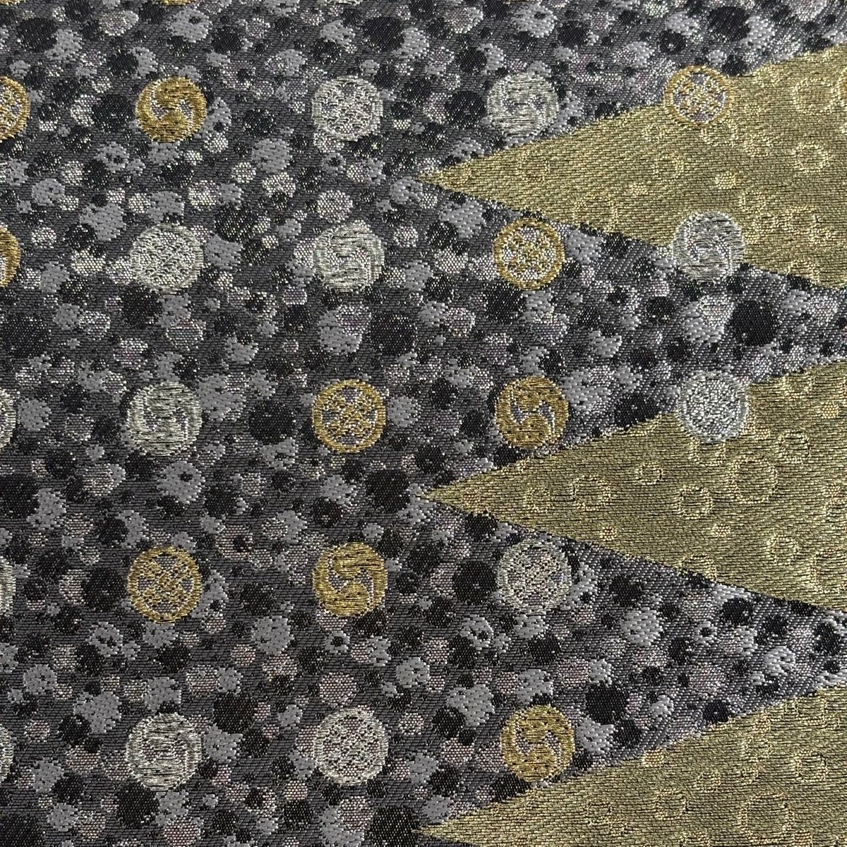 袋帯 じゅらく 落款 幾何学模様 金銀糸 箔 灰色 六通 正絹