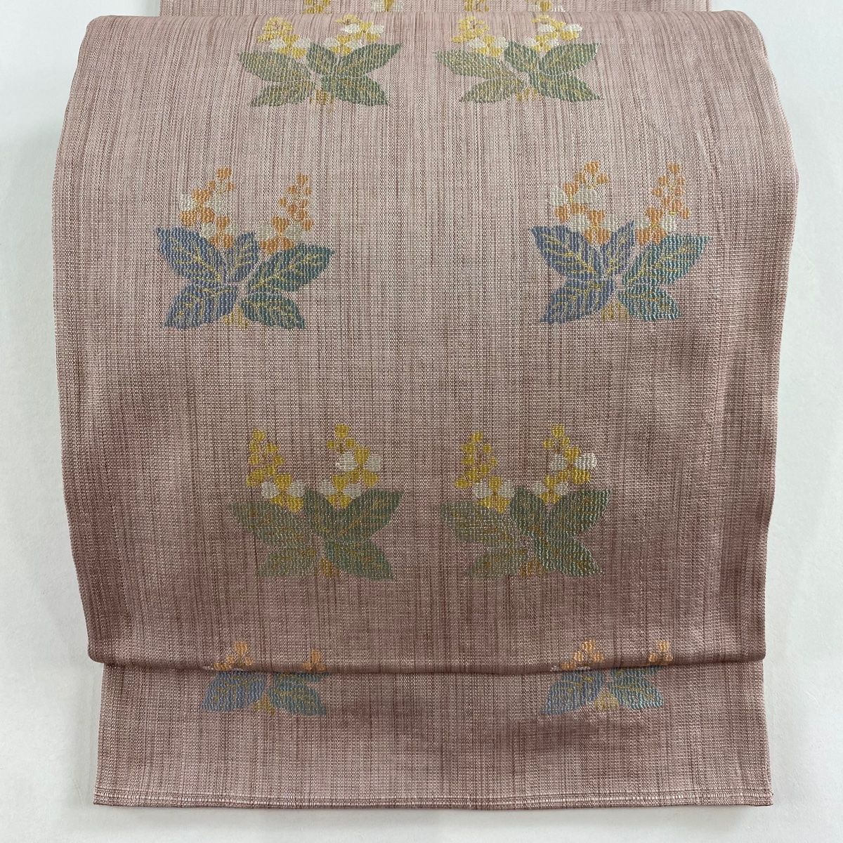 袋帯 秀品 草花 箔 薄ピンク 六通 正絹