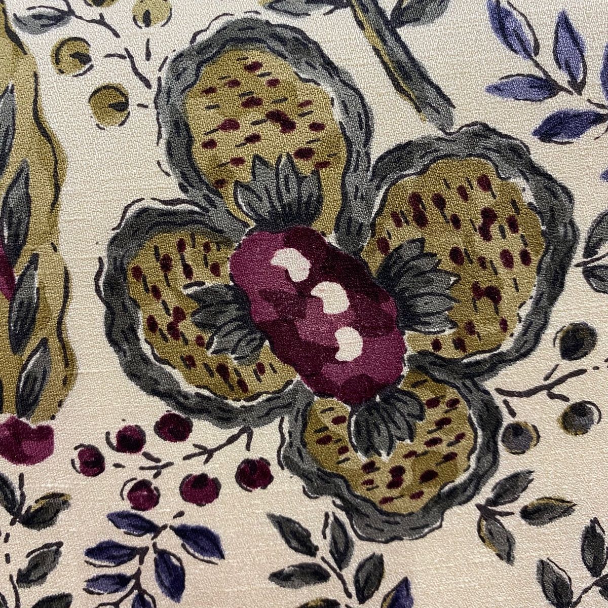 名古屋帯 秀品 紬地 草花 ベージュ 正絹